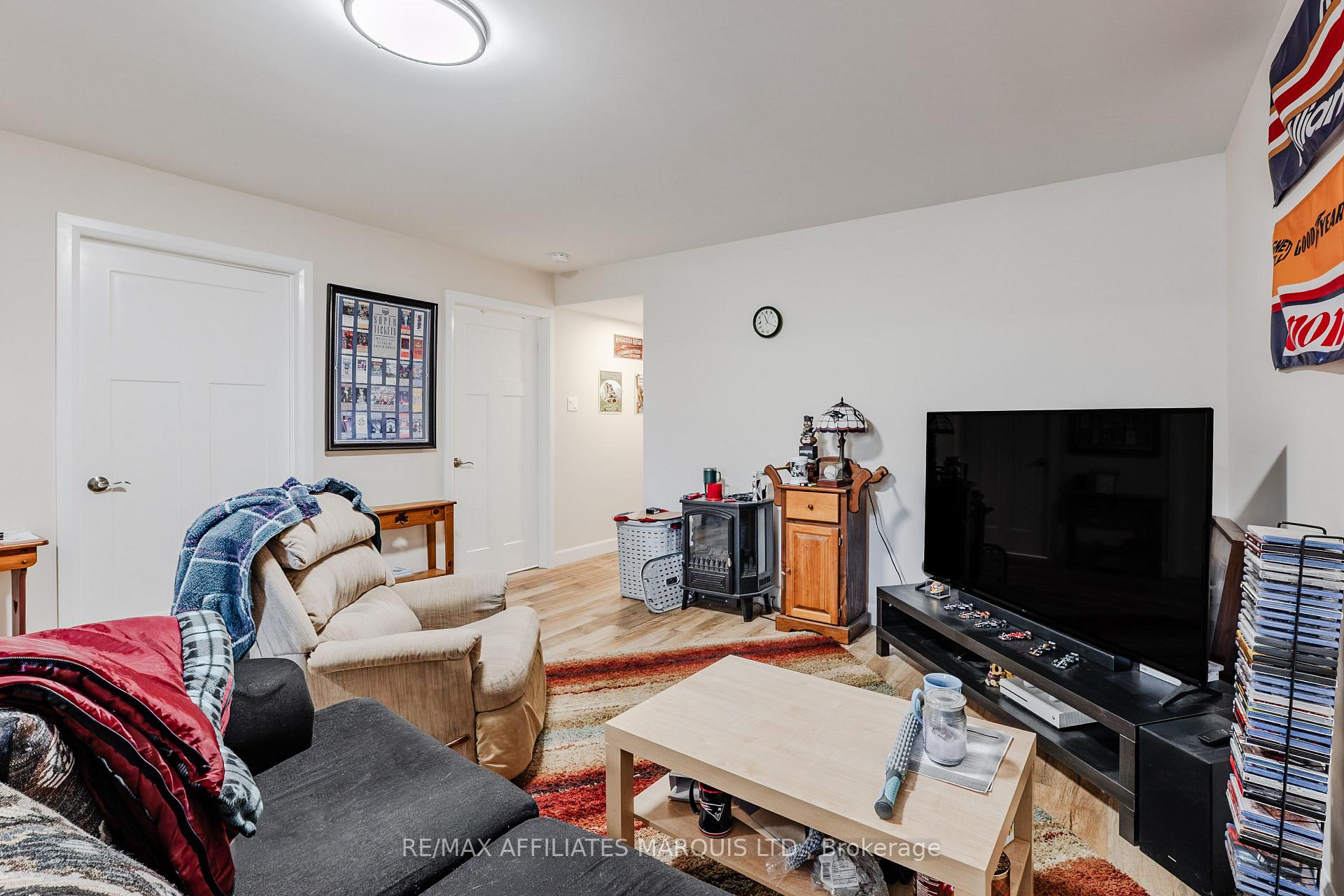 Photo 24 of 2389 Watson Crescent, Cornwall, Cornwall — HOMEH