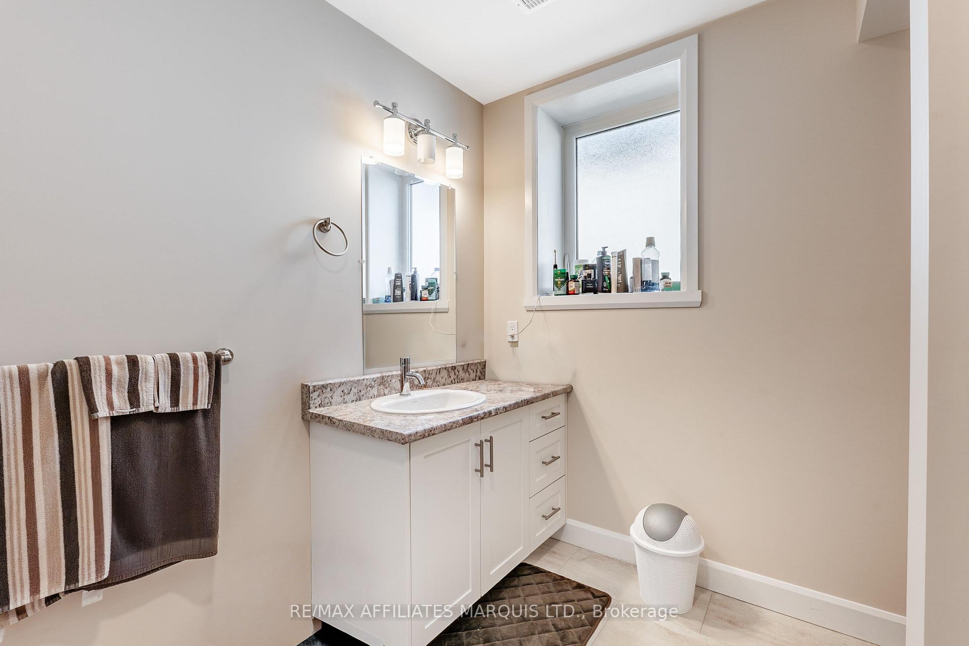 Photo 27 of 2389 Watson Crescent, Cornwall, Cornwall — HOMEH