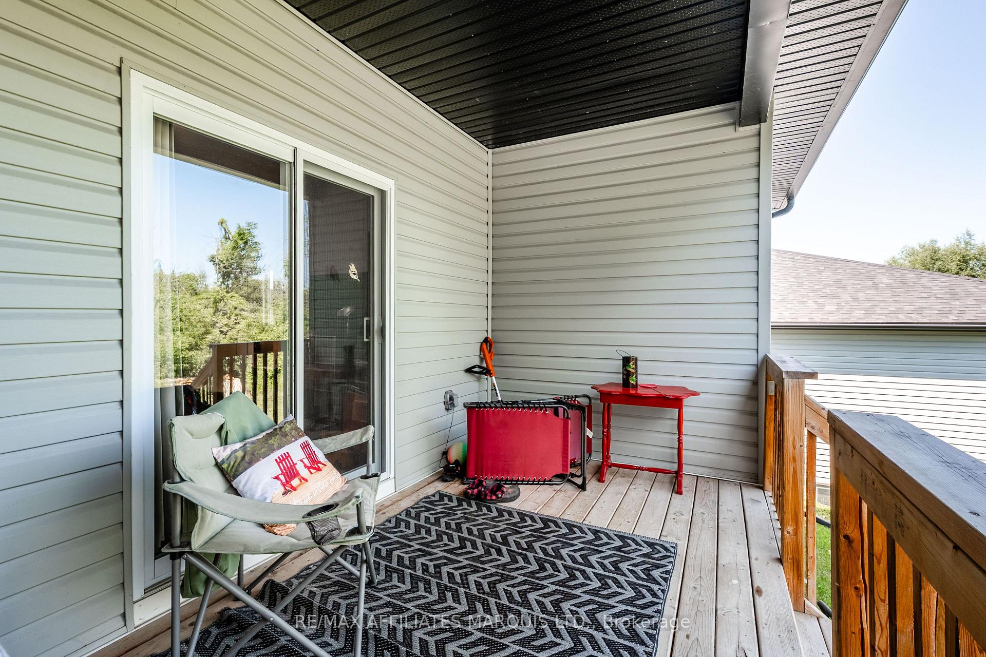 Photo 30 of 2389 Watson Crescent, Cornwall, Cornwall — HOMEH