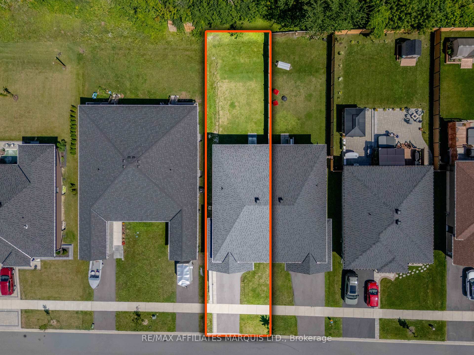 Photo 38 of 2389 Watson Crescent, Cornwall, Cornwall — HOMEH