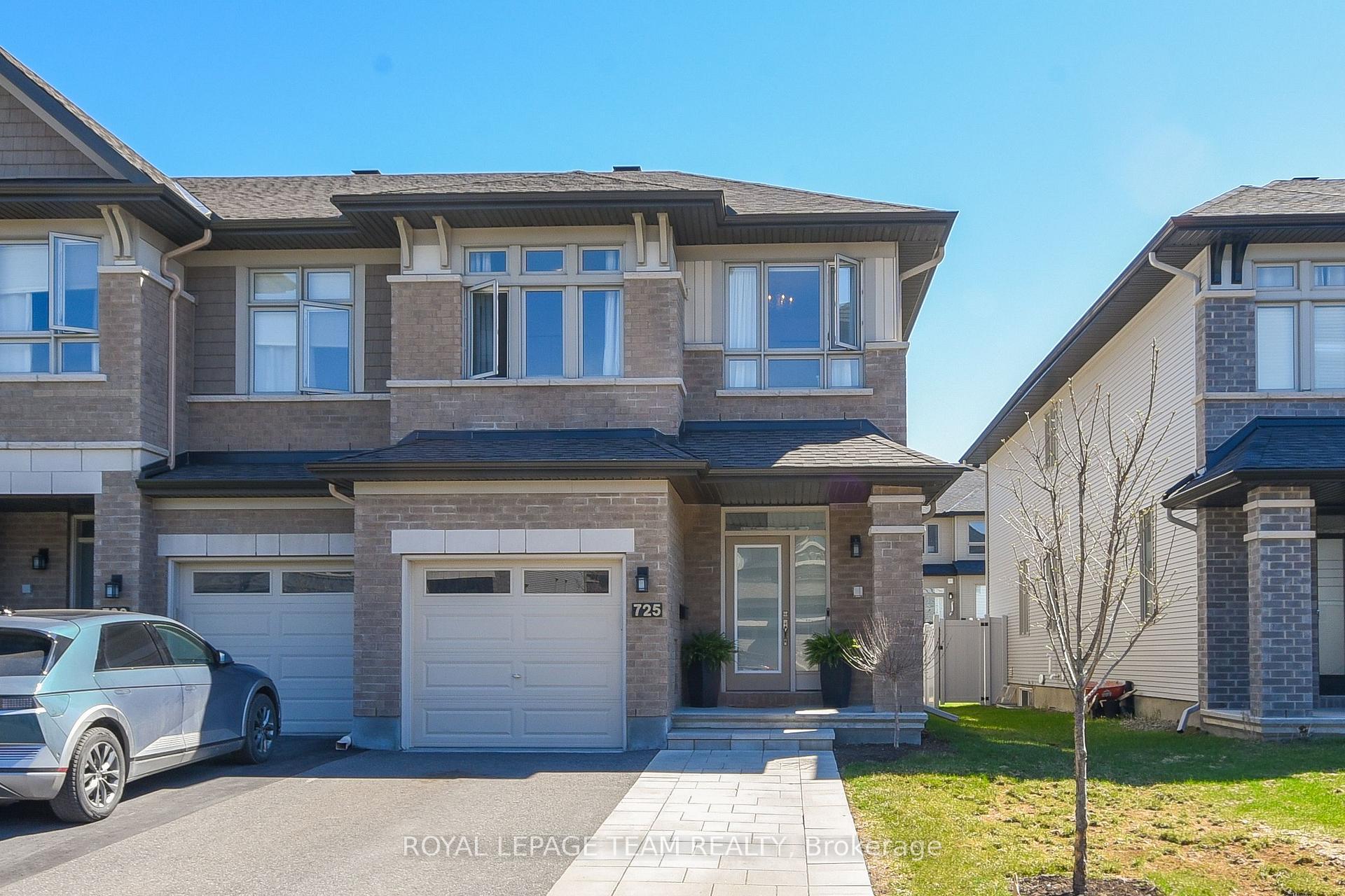 Photo 1 of 725 Capricorn Circle, Ottawa, Riverside South/Gloucester Glen — HOMEH