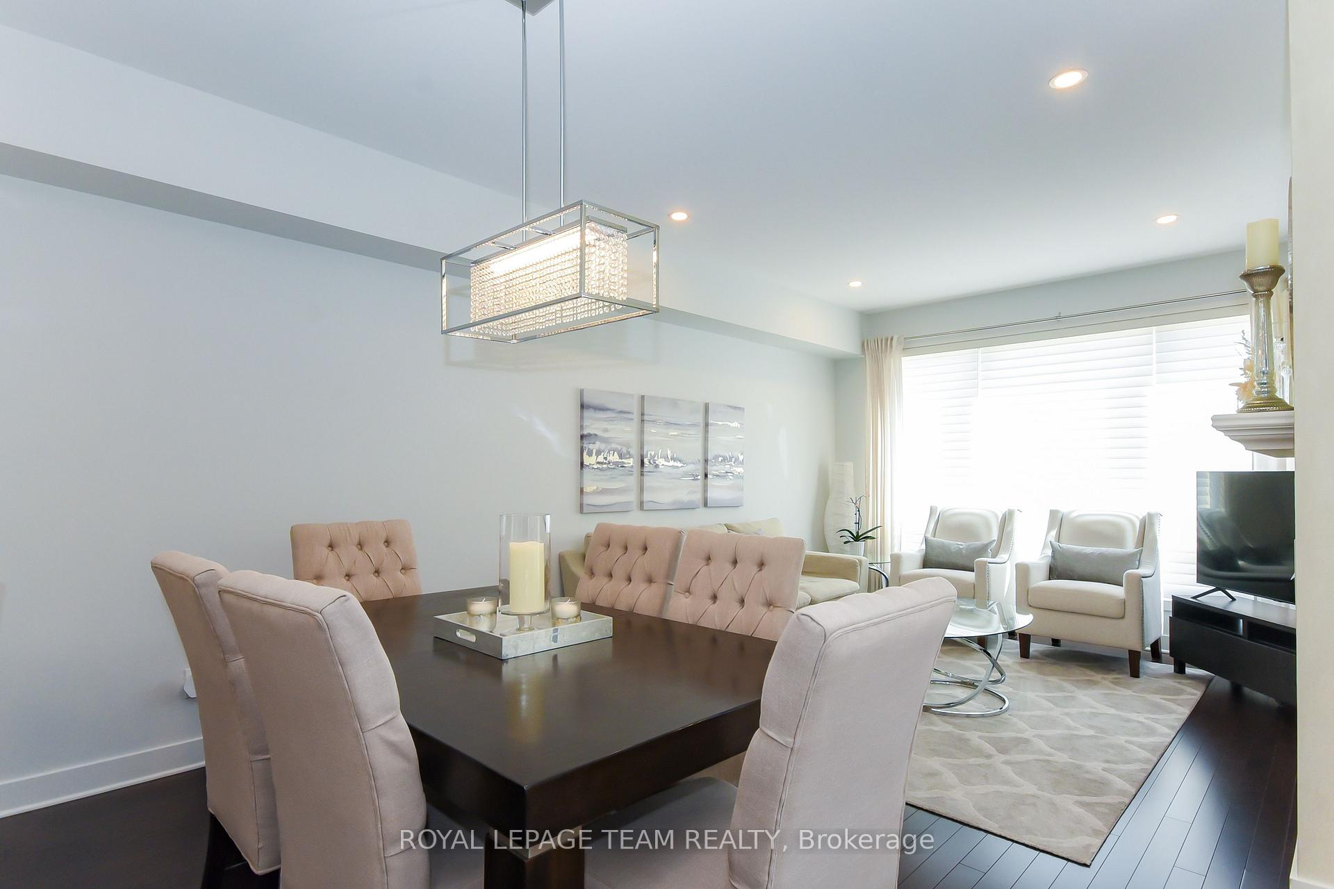 Photo 20 of 725 Capricorn Circle, Ottawa, Riverside South/Gloucester Glen — HOMEH