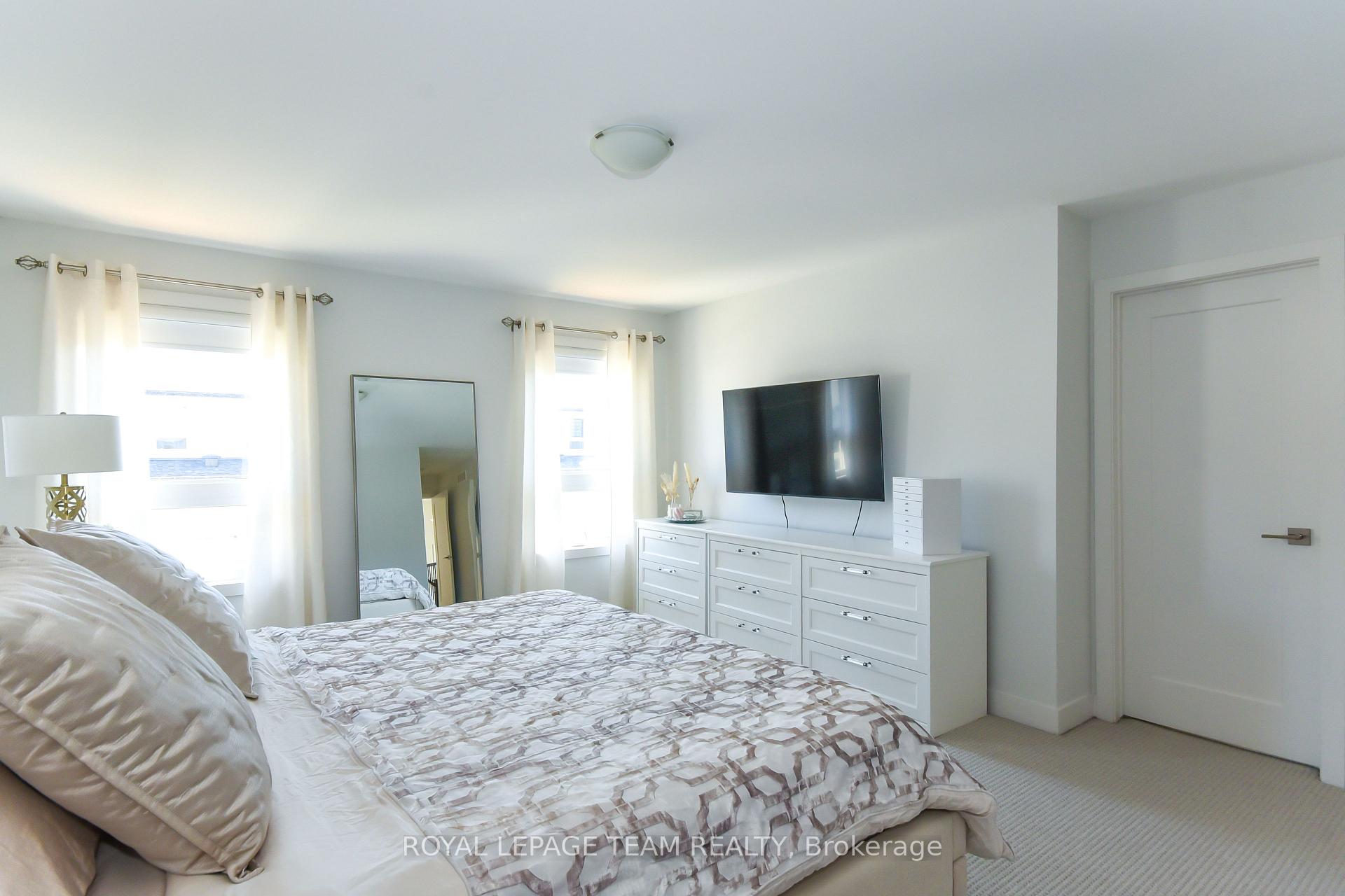 Photo 29 of 725 Capricorn Circle, Ottawa, Riverside South/Gloucester Glen — HOMEH