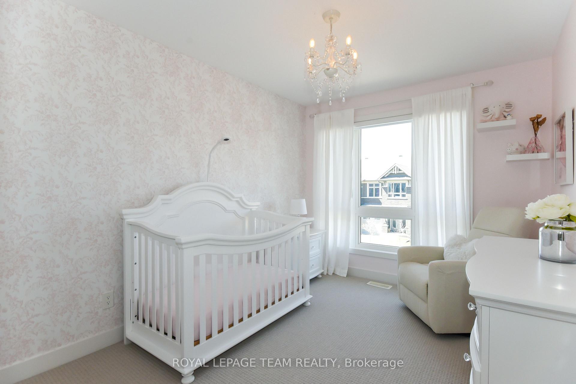 Photo 36 of 725 Capricorn Circle, Ottawa, Riverside South/Gloucester Glen — HOMEH