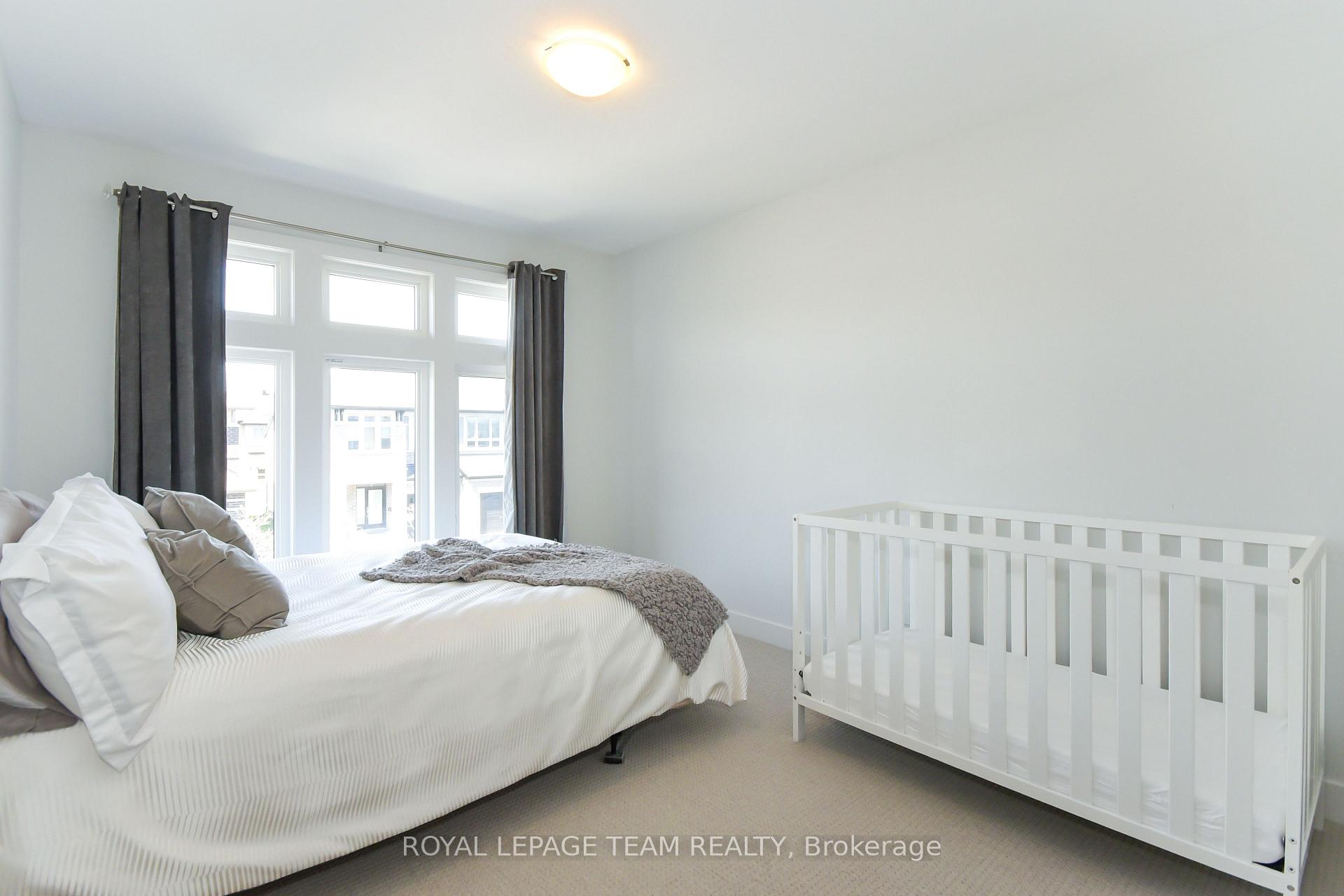 Photo 38 of 725 Capricorn Circle, Ottawa, Riverside South/Gloucester Glen — HOMEH