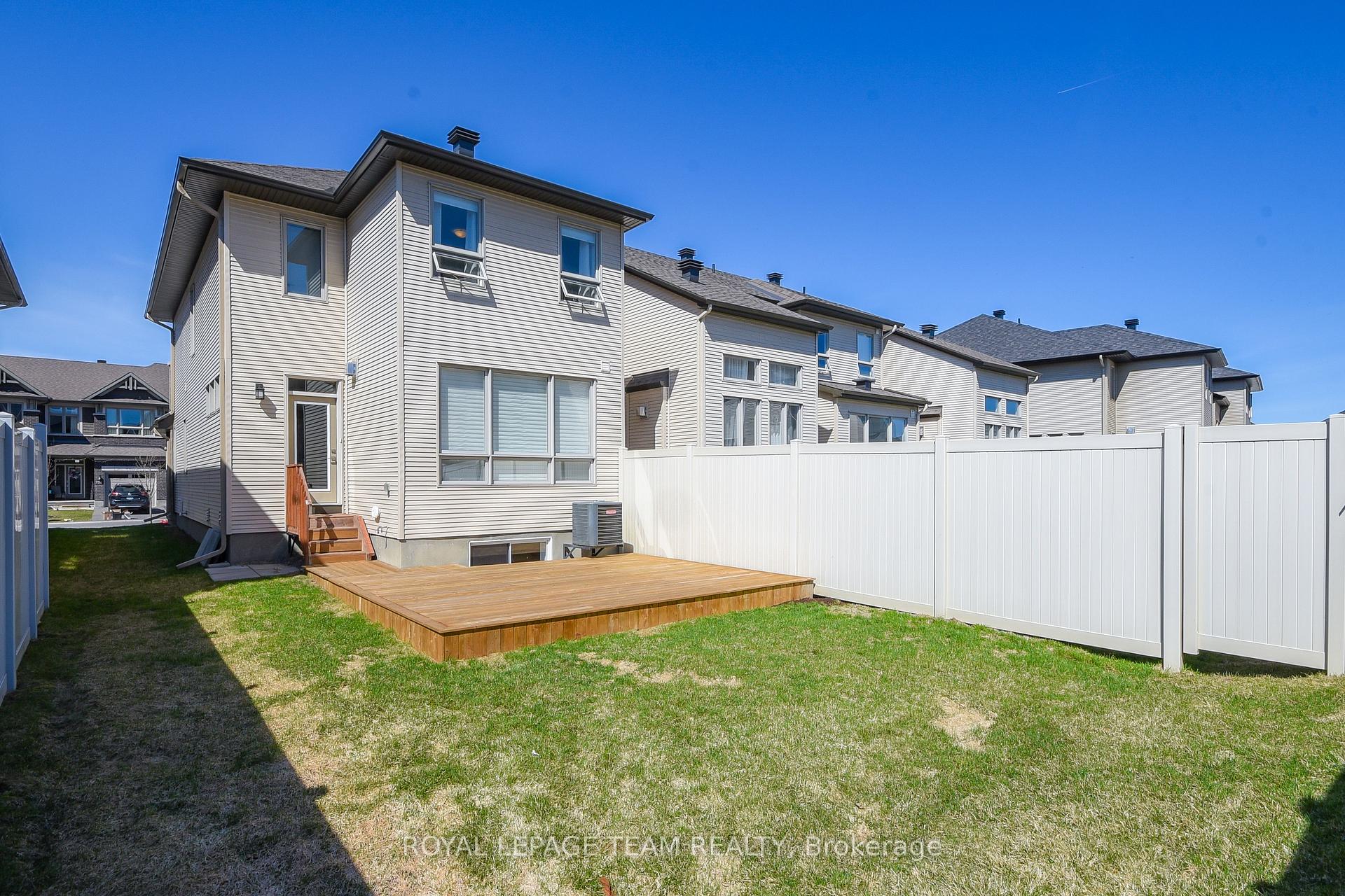 Photo 48 of 725 Capricorn Circle, Ottawa, Riverside South/Gloucester Glen — HOMEH
