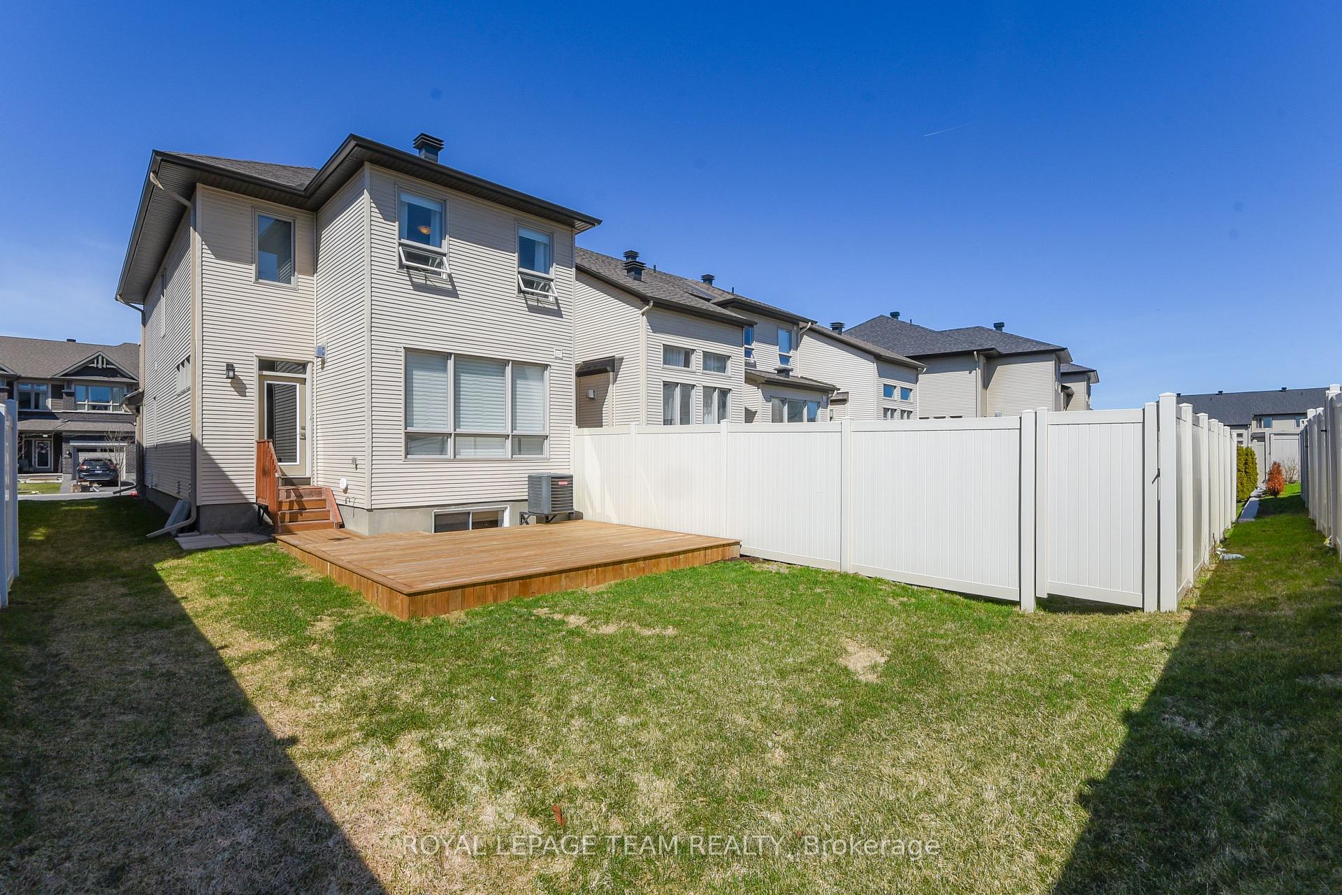 Photo 49 of 725 Capricorn Circle, Ottawa, Riverside South/Gloucester Glen — HOMEH