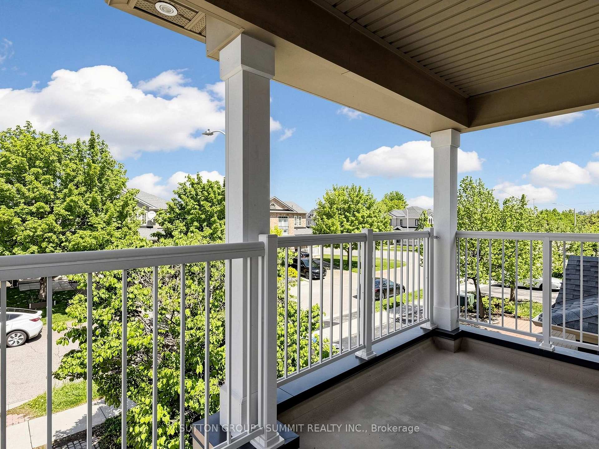 Photo 37 of 4880 Yorkshire Avenue, Mississauga, Hurontario — HOMEH