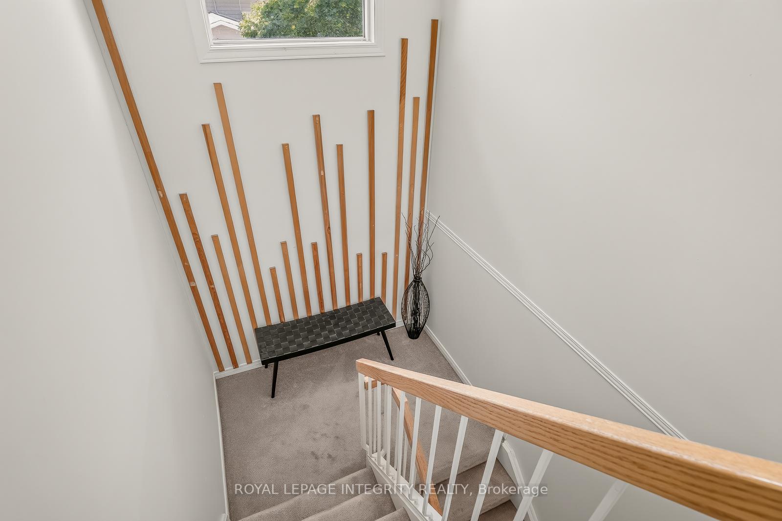 Photo 30 of 16 Stamford Private, Ottawa, Hunt Club Park/Greenboro — HOMEH