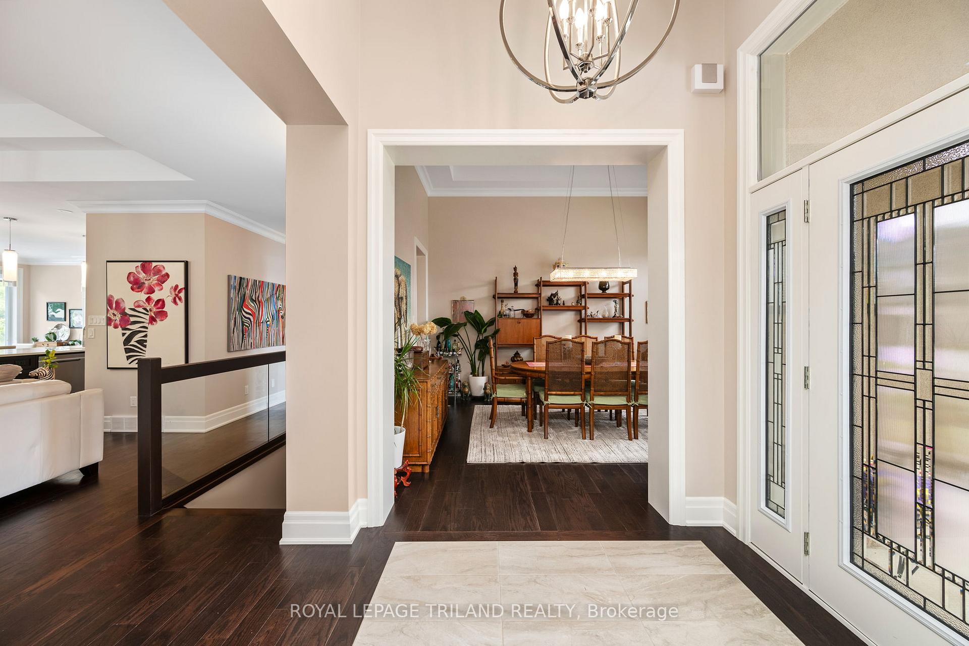 Photo 7 of 1824 Upper West Avenue, London, South B — HOMEH