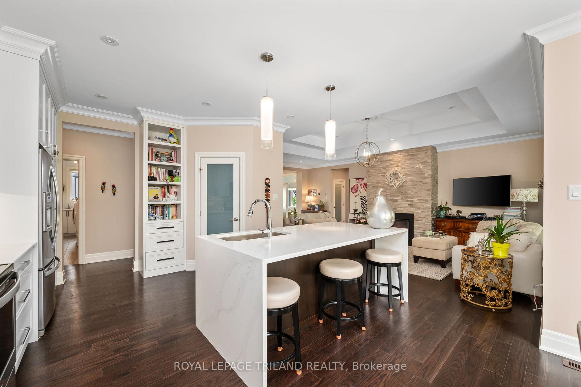 Photo 12 of 1824 Upper West Avenue, London, South B — HOMEH