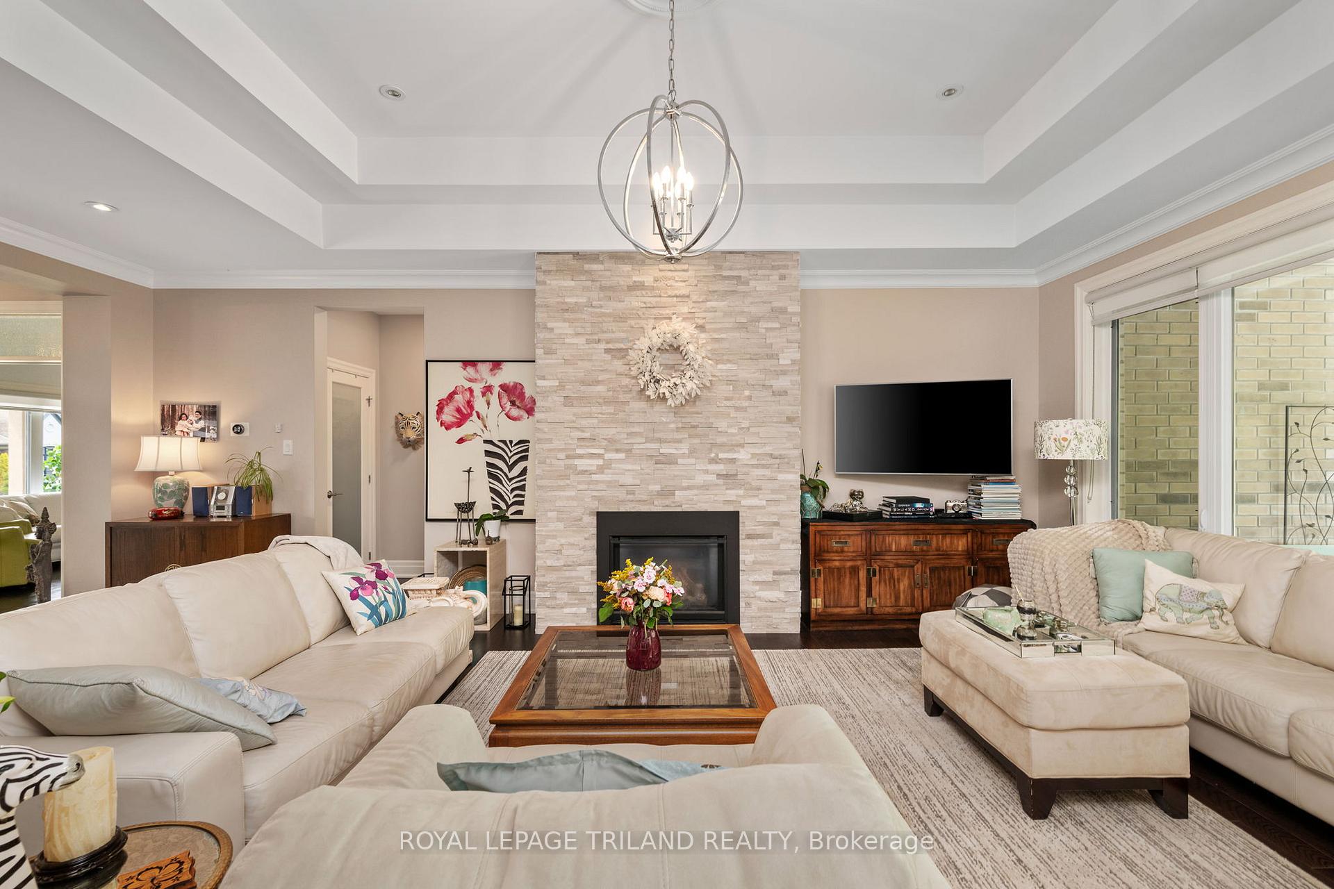 Photo 16 of 1824 Upper West Avenue, London, South B — HOMEH