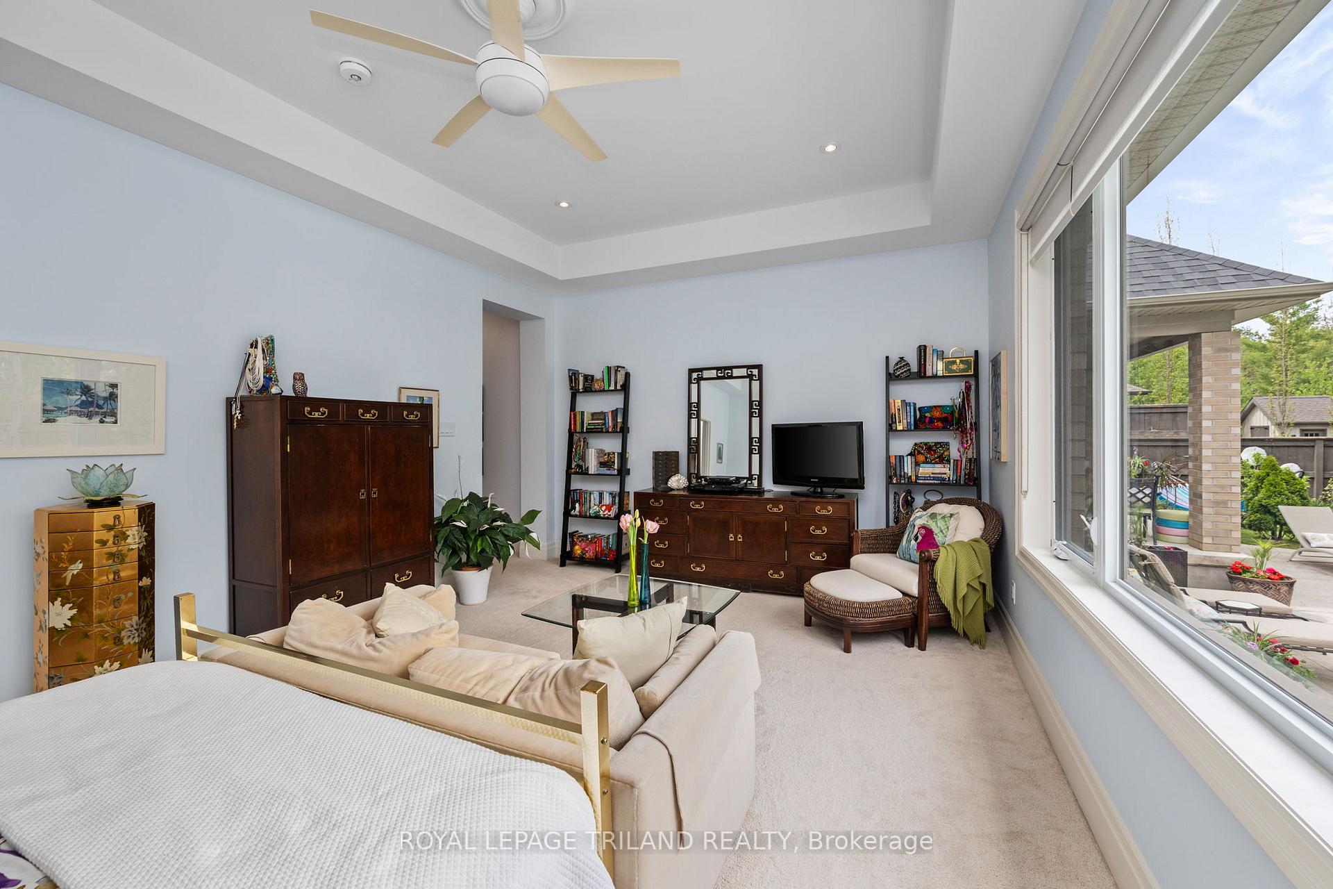 Photo 19 of 1824 Upper West Avenue, London, South B — HOMEH