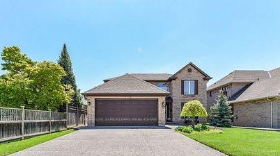 Photo 2 of 168 River Oaks Boulevard E, Oakville, River Oaks — HOMEH