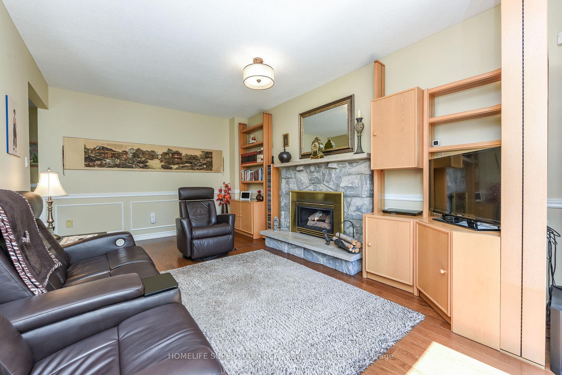 Photo 11 of 168 River Oaks Boulevard E, Oakville, River Oaks — HOMEH