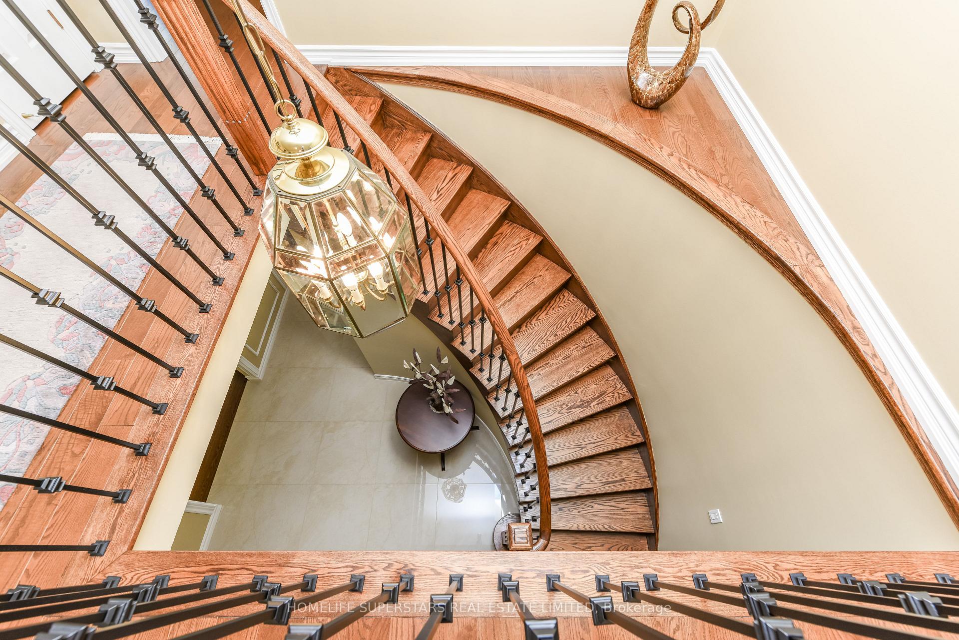 Photo 19 of 168 River Oaks Boulevard E, Oakville, River Oaks — HOMEH