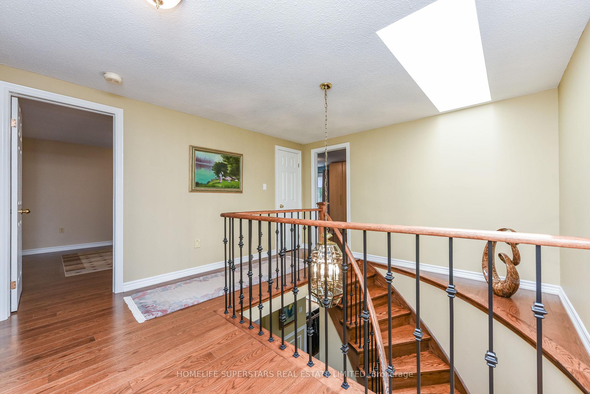 Photo 22 of 168 River Oaks Boulevard E, Oakville, River Oaks — HOMEH