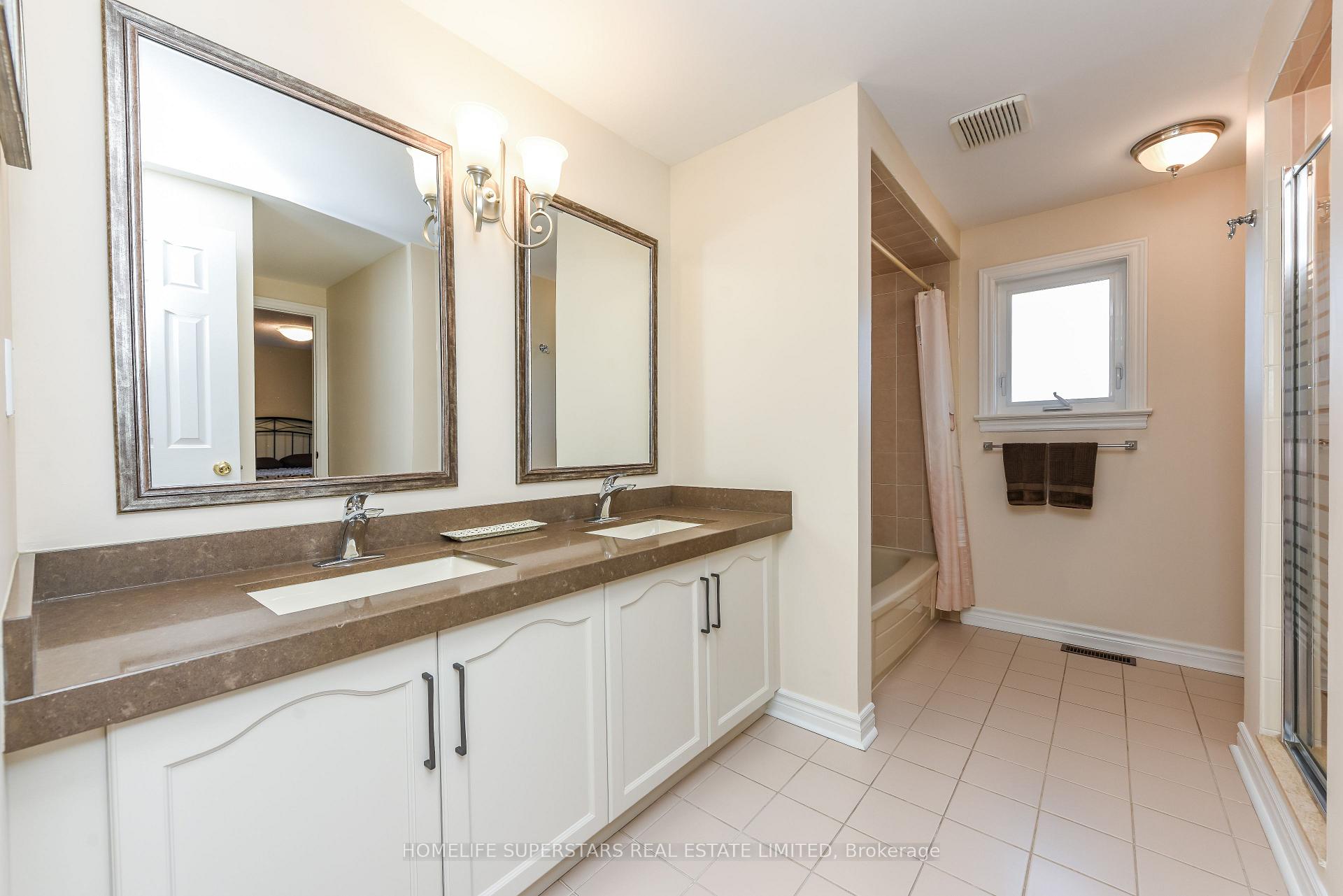 Photo 28 of 168 River Oaks Boulevard E, Oakville, River Oaks — HOMEH