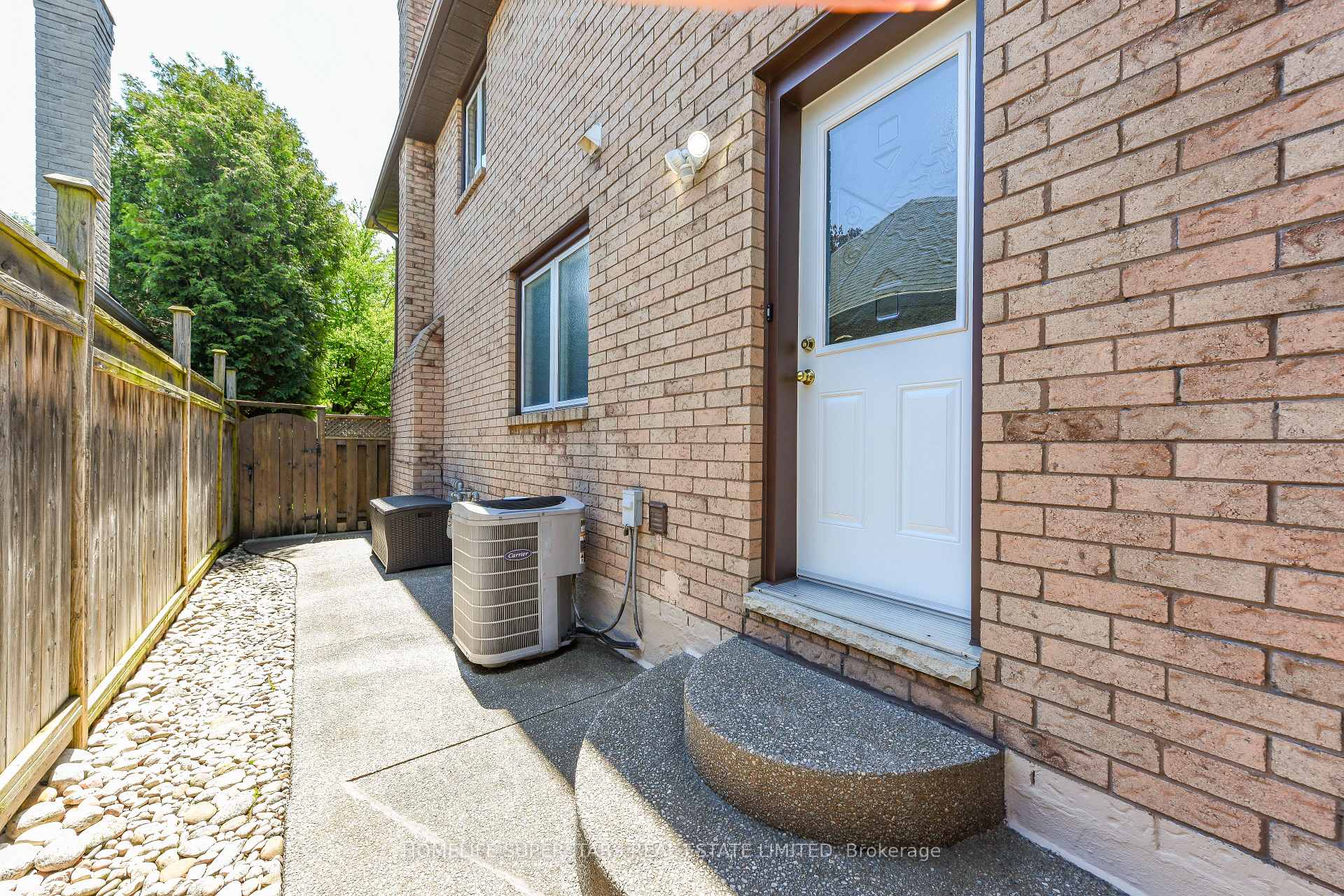 Photo 39 of 168 River Oaks Boulevard E, Oakville, River Oaks — HOMEH