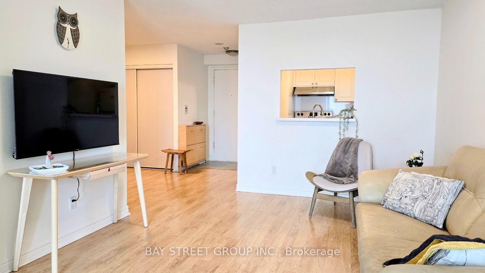 Photo 5 of Unit 3131, 68 Corporate Drive, Scarborough, Woburn — HOMEH