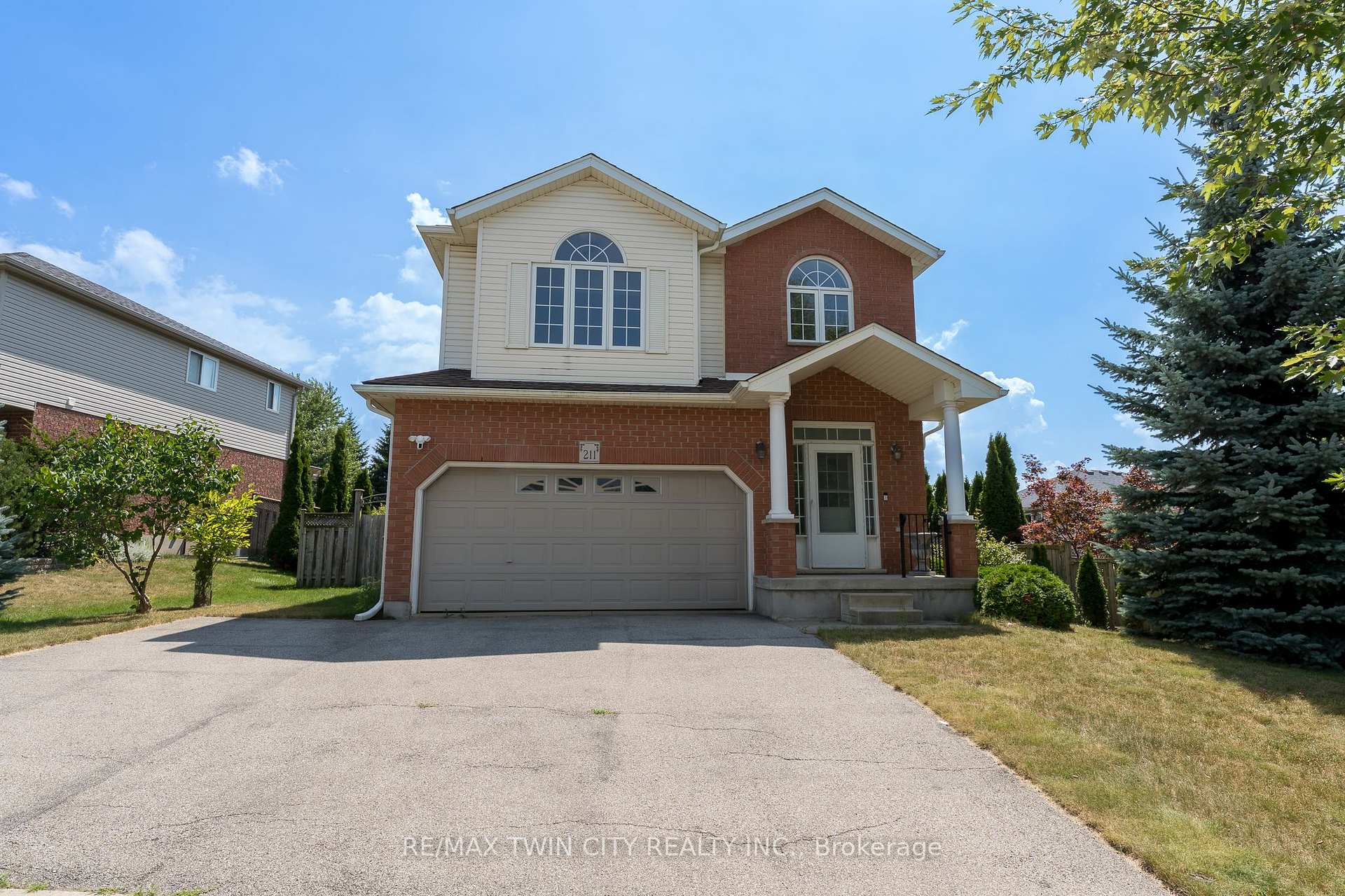 Photo 1 of 211 Sleaford Street, Waterloo, Colonial Acres — HOMEH