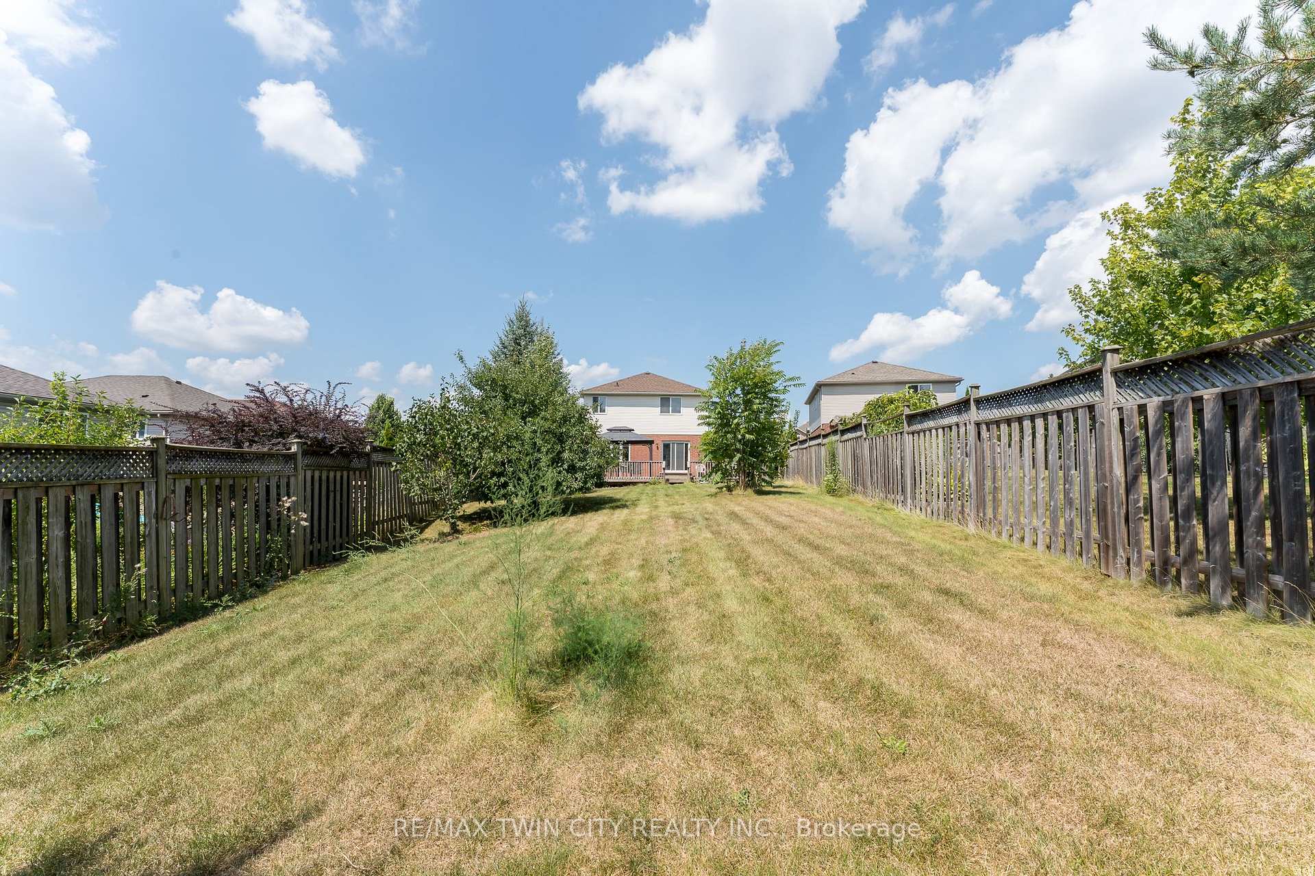 Photo 29 of 211 Sleaford Street, Waterloo, Colonial Acres — HOMEH