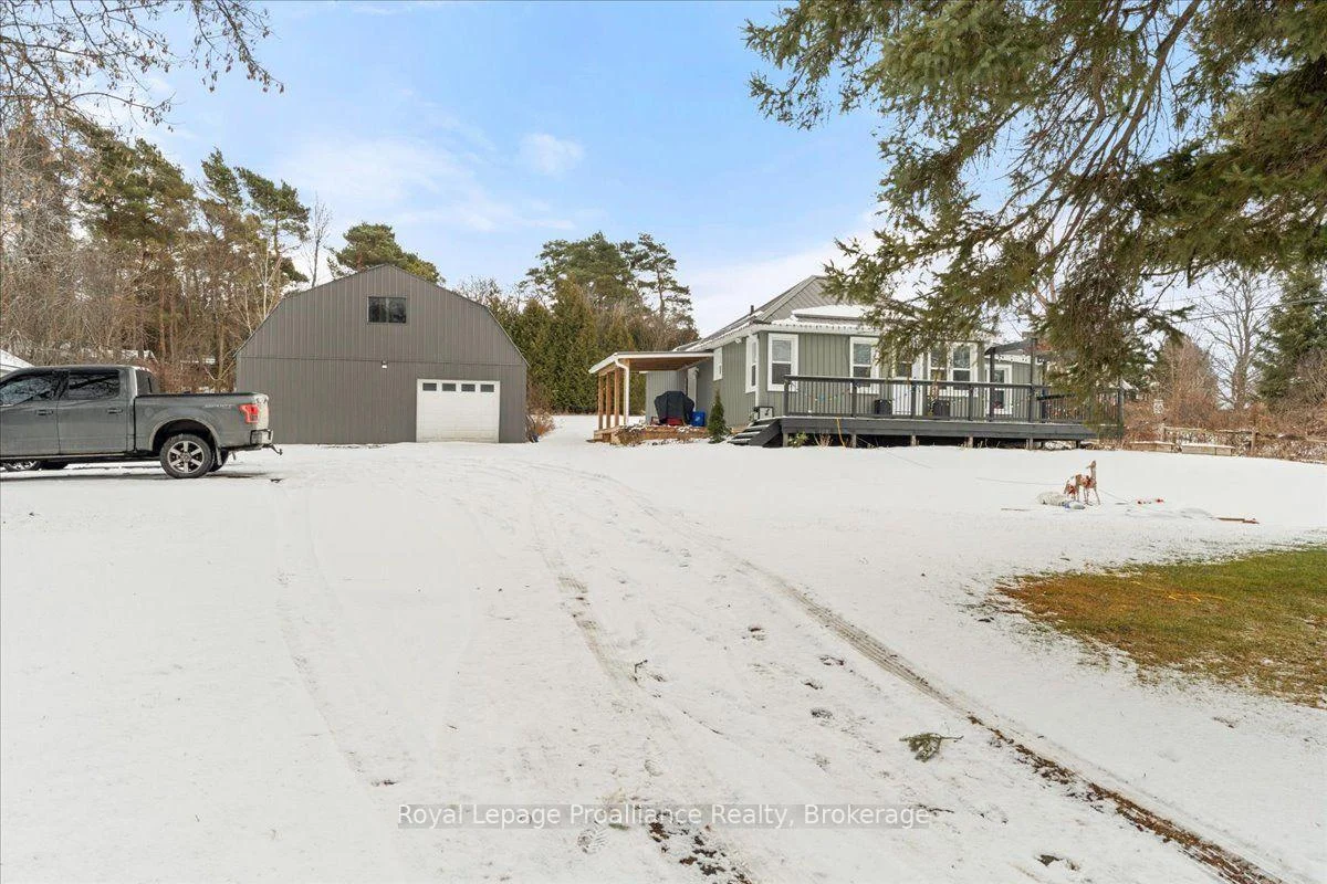 Photo 25 of 2307 County Rd 3, Prince Edward County, Ameliasburg Ward — HOMEH