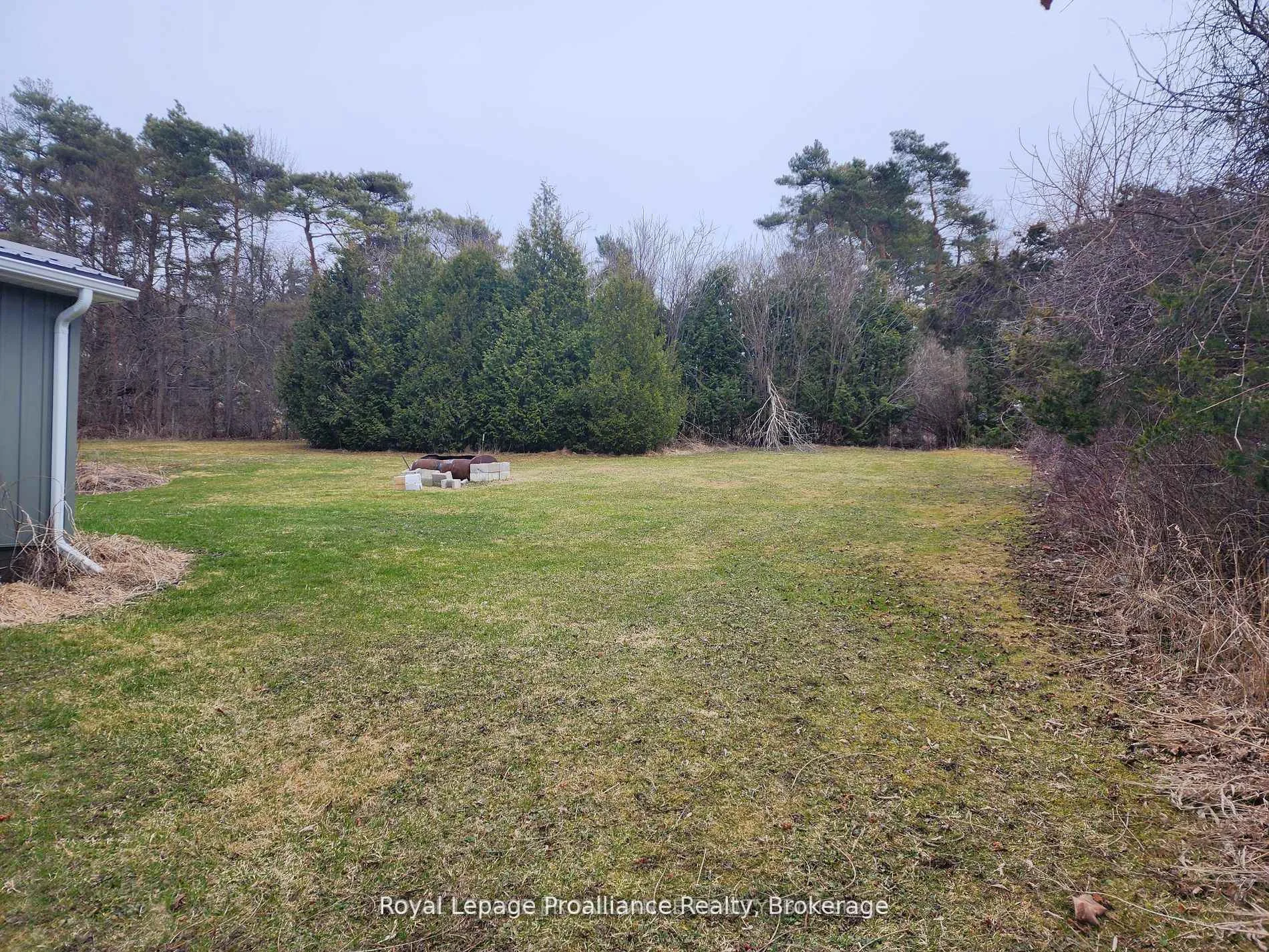 Photo 69 of 2307 County Rd 3, Prince Edward County, Ameliasburg Ward — HOMEH