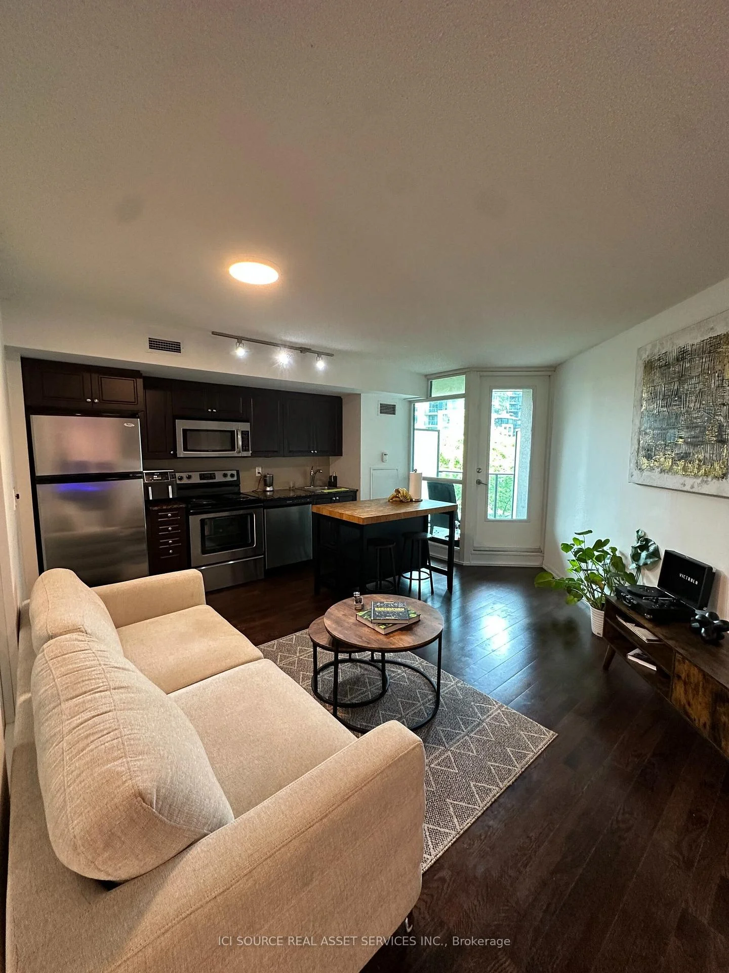 Photo 4 of Unit 457, 209 Fort York Boulevard, Toronto, Niagara — HOMEH