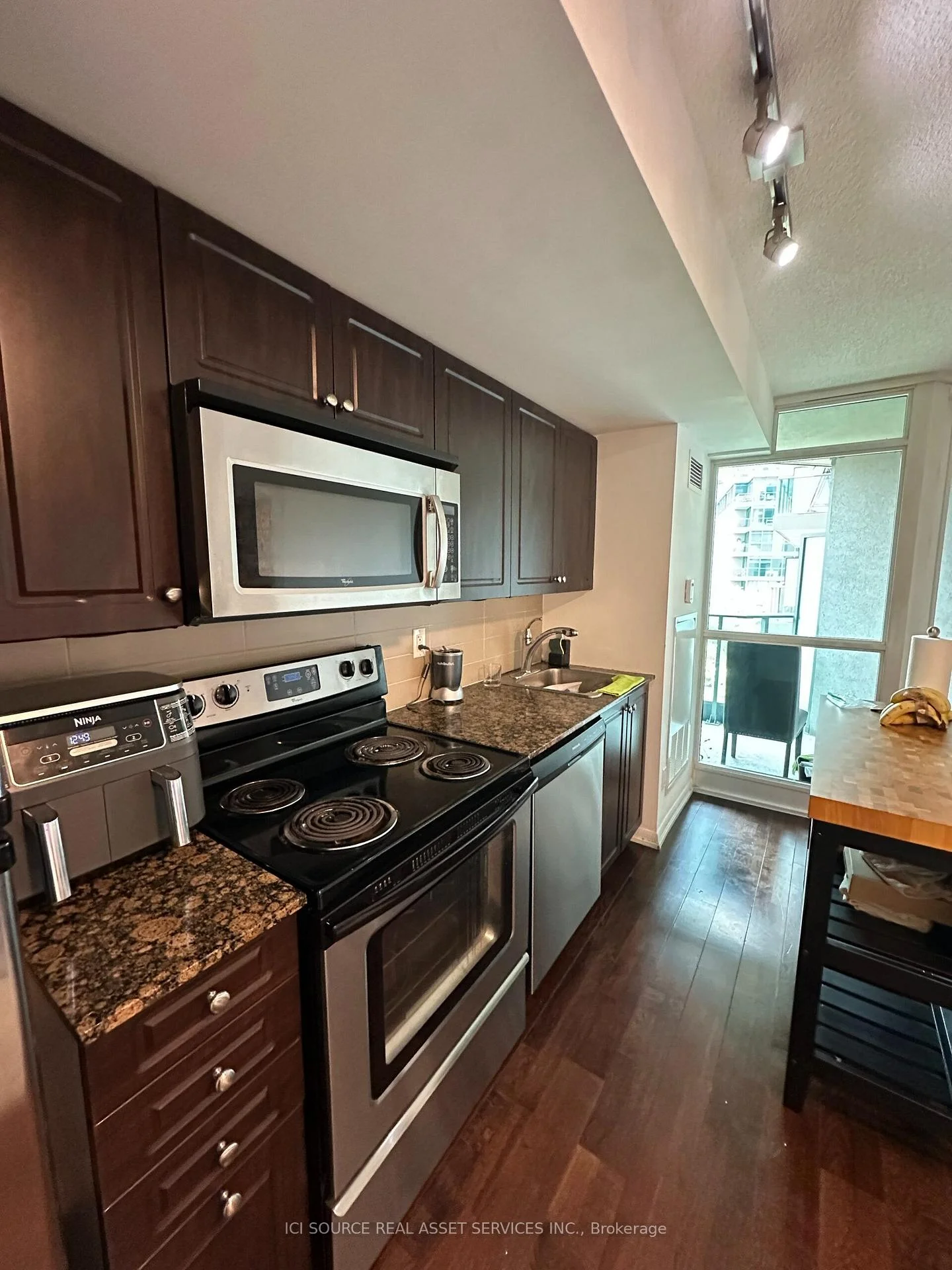 Photo 12 of Unit 457, 209 Fort York Boulevard, Toronto, Niagara — HOMEH