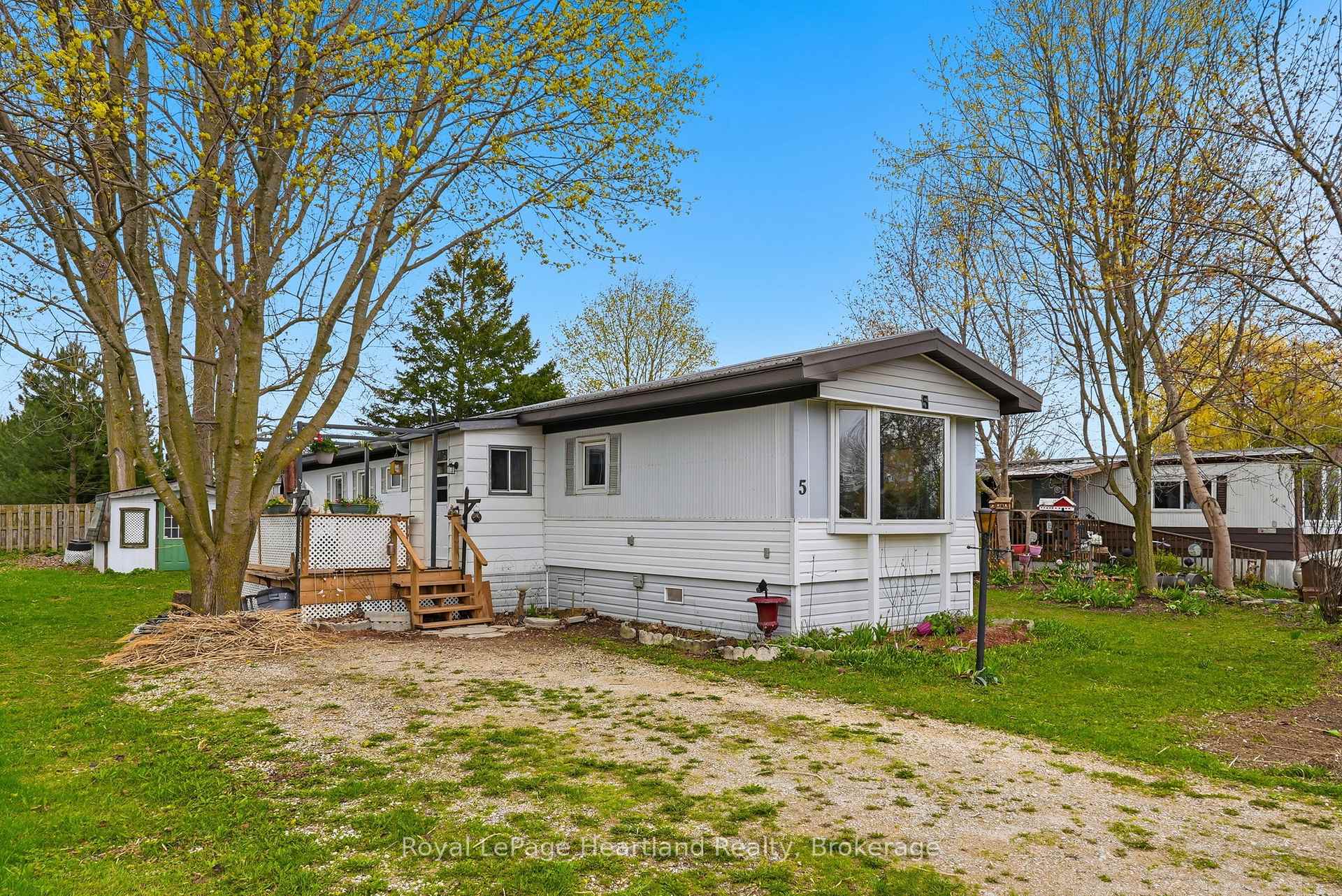 Photo 1 of 5 Trailer Park Road, Howick — HOMEH