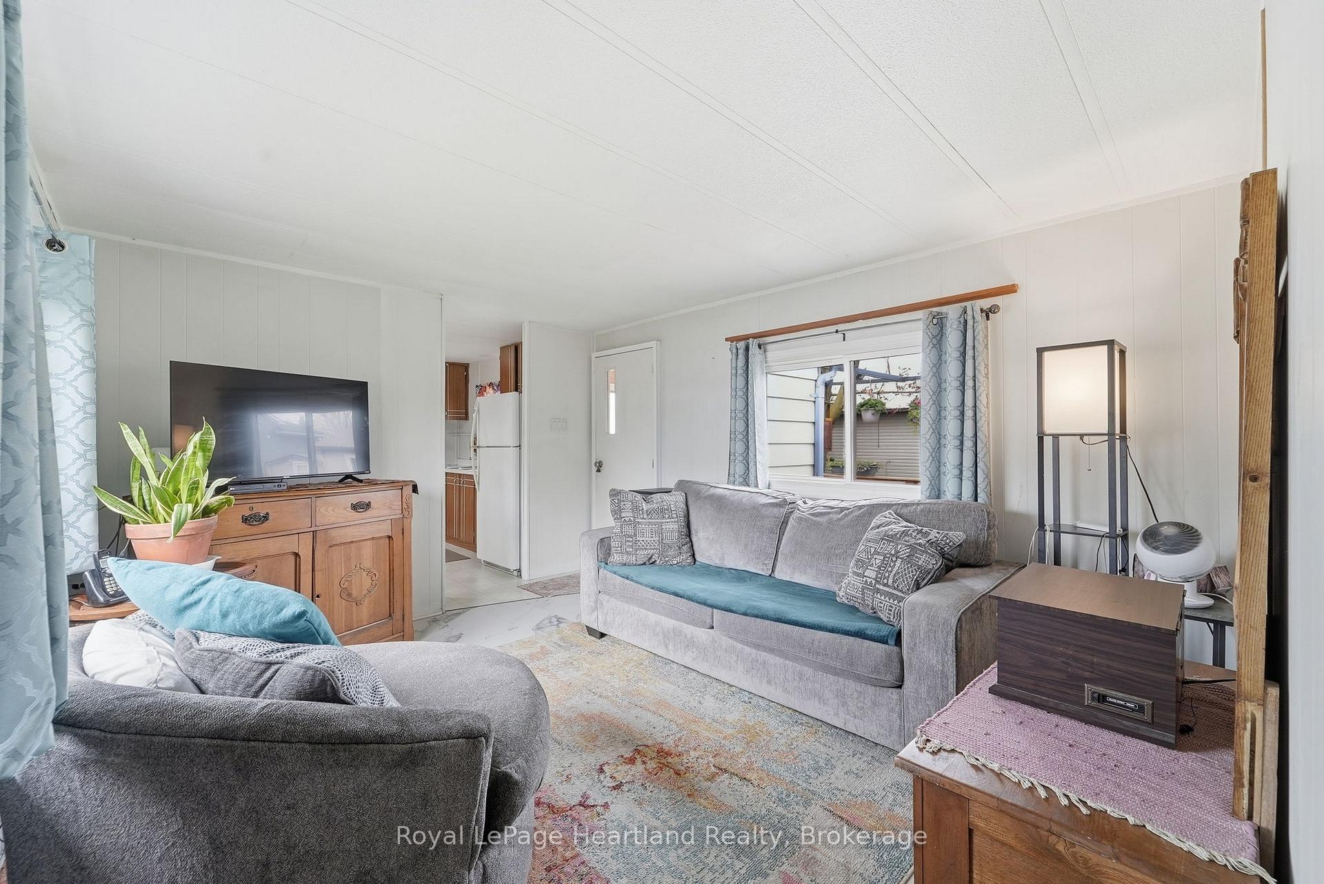 Photo 4 of 5 Trailer Park Road, Howick — HOMEH