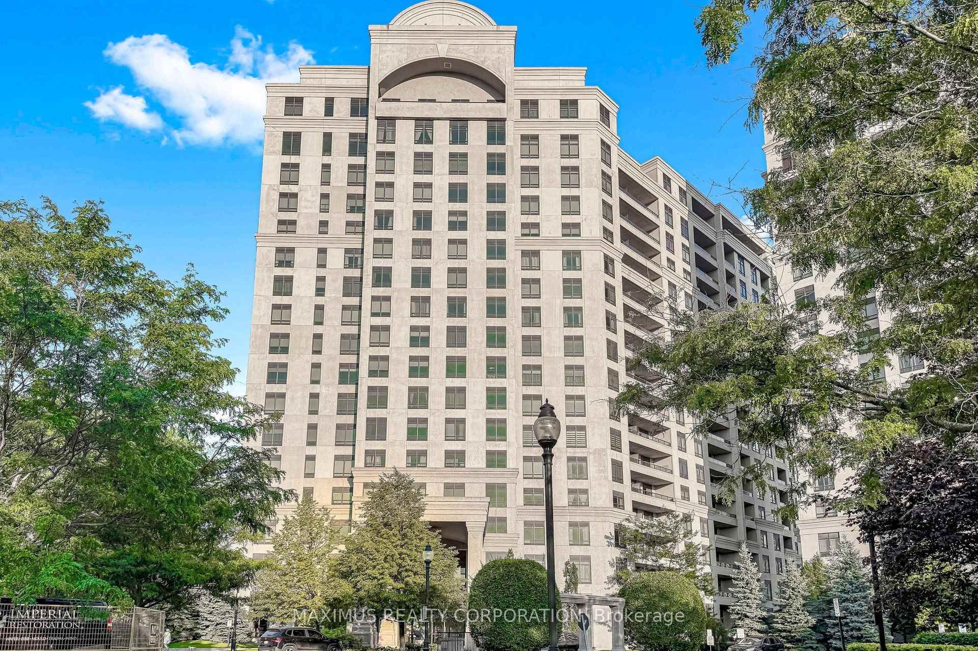Photo 1 of Unit 1408, 9255 Jane Street, Vaughan, Maple — HOMEH