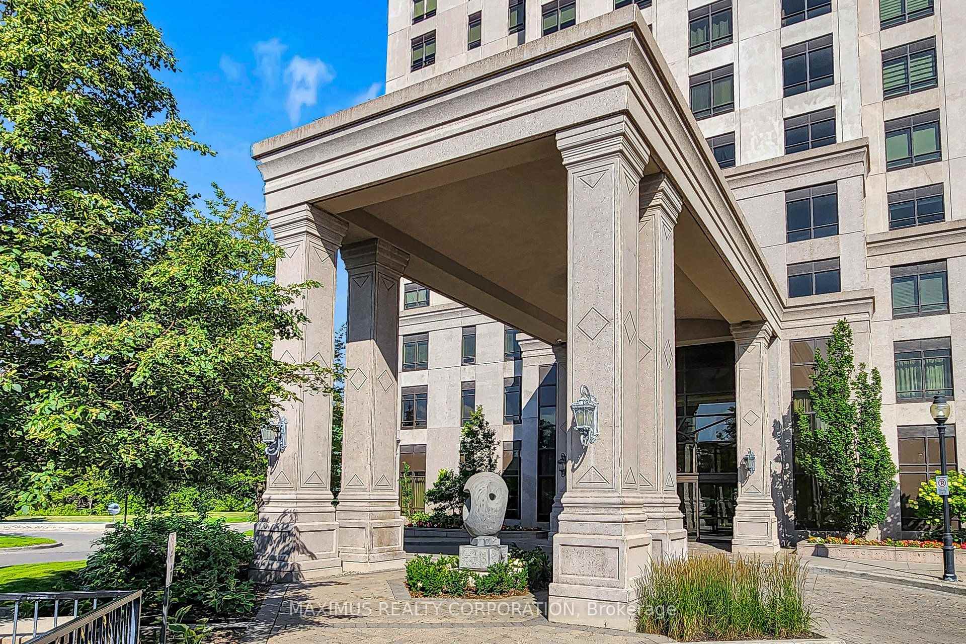 Photo 2 of Unit 1408, 9255 Jane Street, Vaughan, Maple — HOMEH