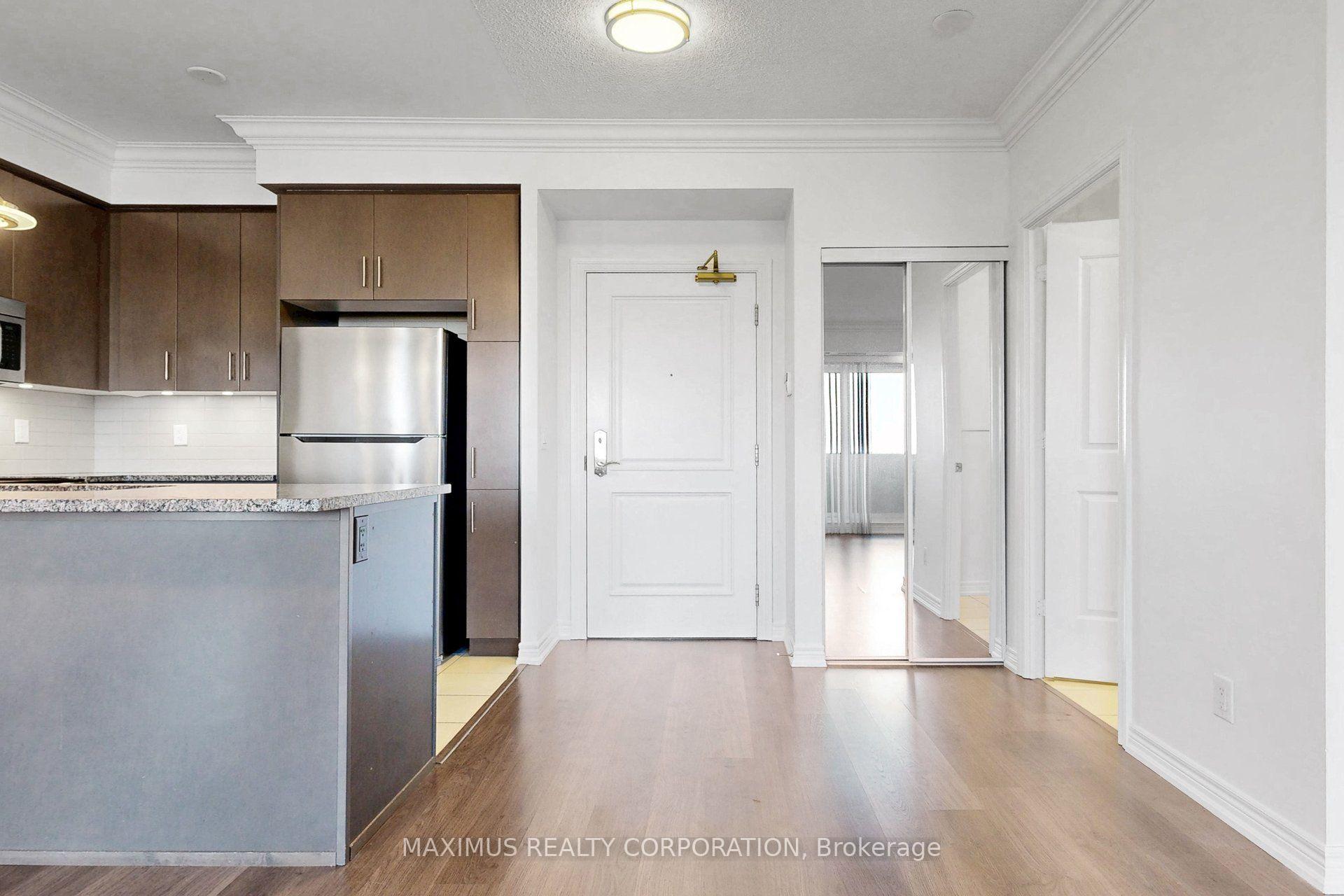 Photo 7 of Unit 1408, 9255 Jane Street, Vaughan, Maple — HOMEH