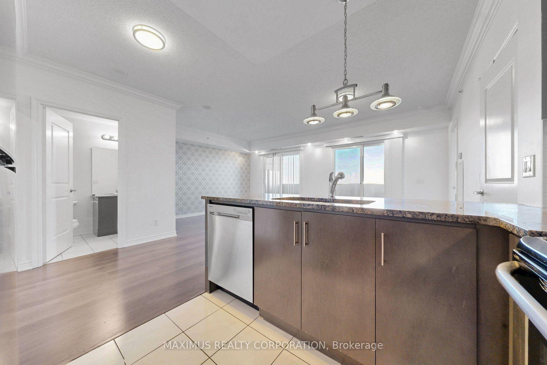Photo 11 of Unit 1408, 9255 Jane Street, Vaughan, Maple — HOMEH