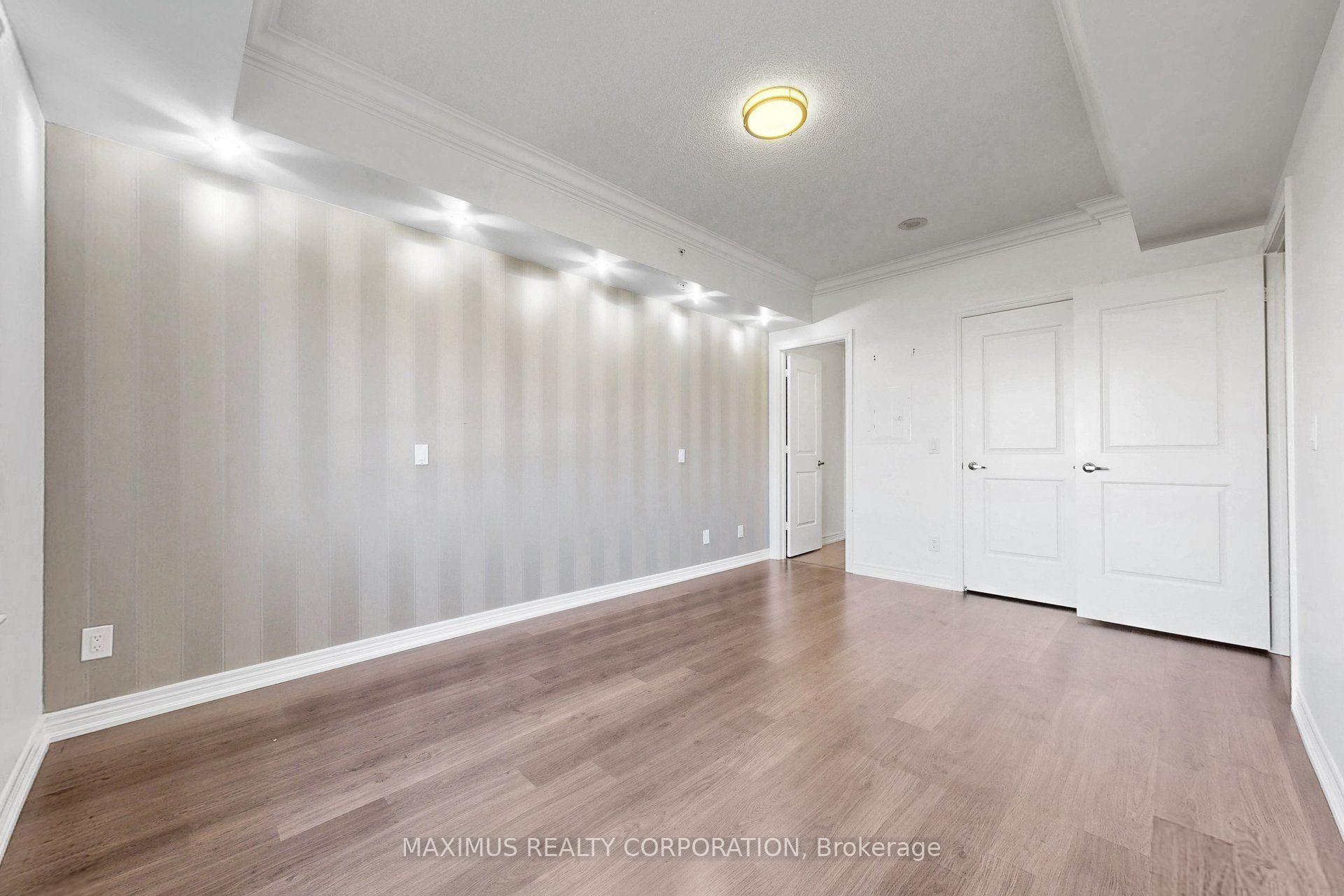 Photo 23 of Unit 1408, 9255 Jane Street, Vaughan, Maple — HOMEH