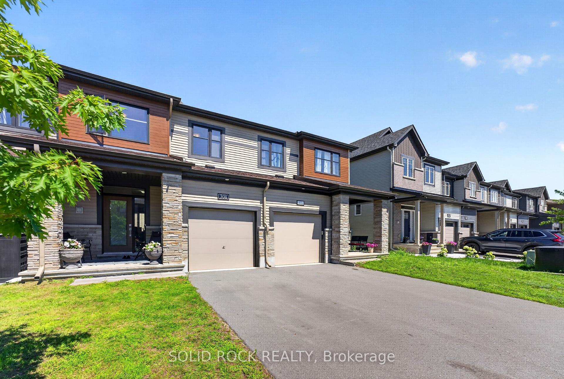 Photo 3 of 308 Drumlish Lane, Ottawa, Barrhaven - Half Moon Bay — HOMEH