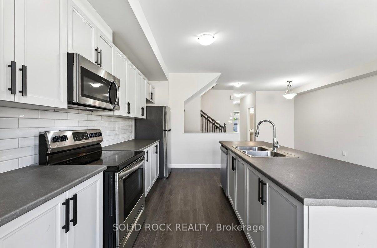 Photo 13 of 308 Drumlish Lane, Ottawa, Barrhaven - Half Moon Bay — HOMEH