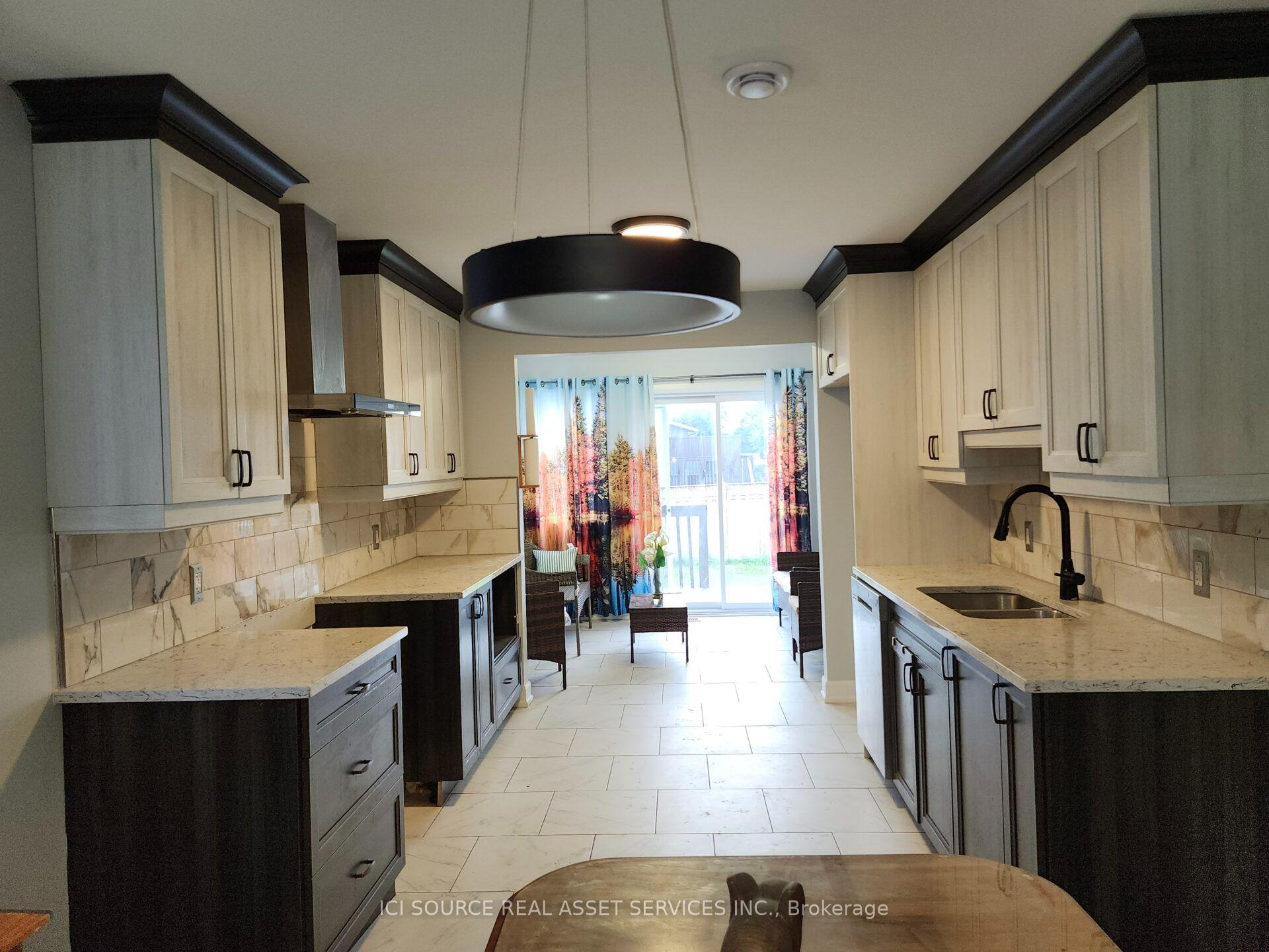 Photo 11 of 5 Portland Drive, Cornwall, Cornwall — HOMEH