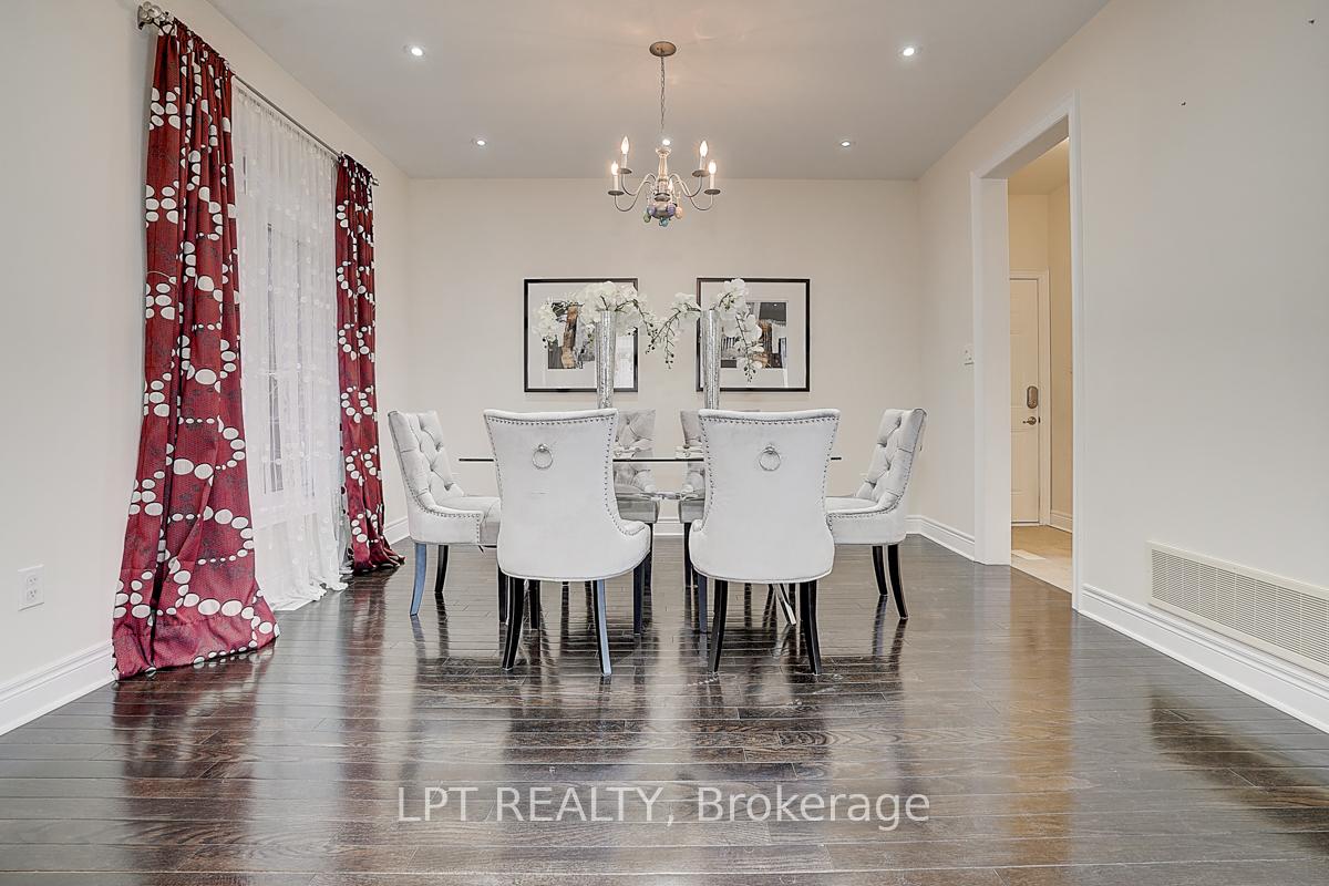 Photo 8 of 116 Dunlop Street, Richmond Hill, Crosby — HOMEH