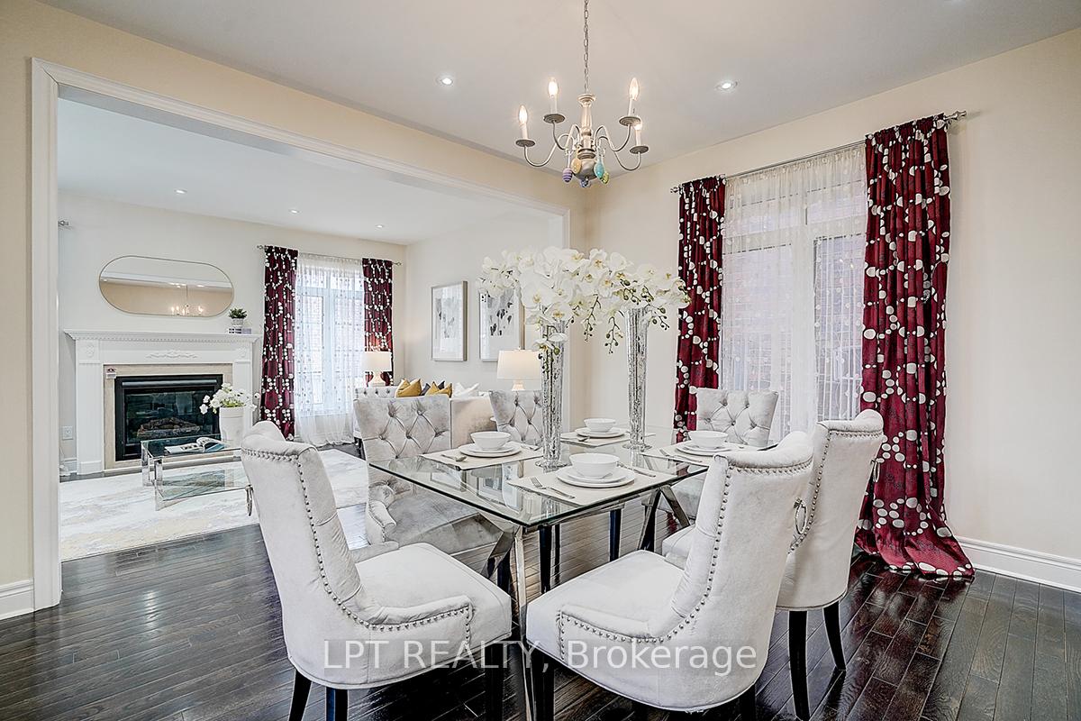 Photo 11 of 116 Dunlop Street, Richmond Hill, Crosby — HOMEH