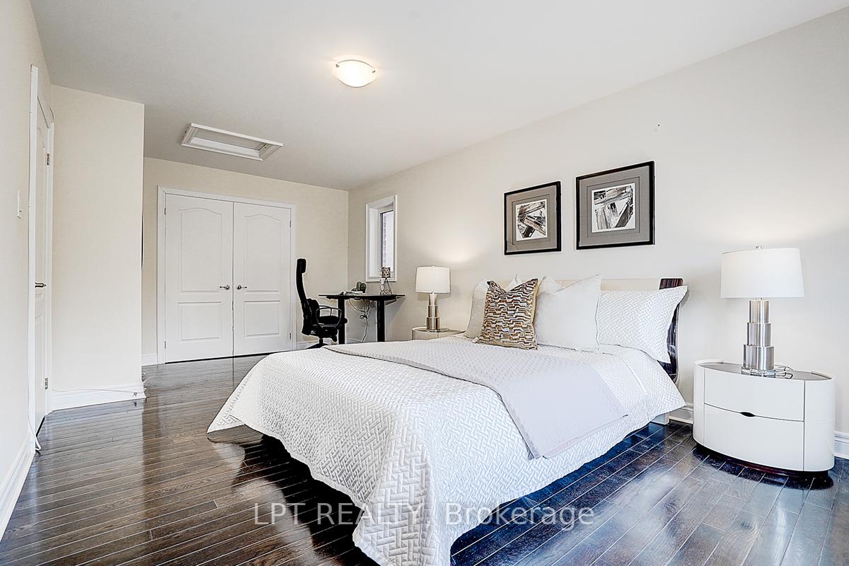 Photo 26 of 116 Dunlop Street, Richmond Hill, Crosby — HOMEH
