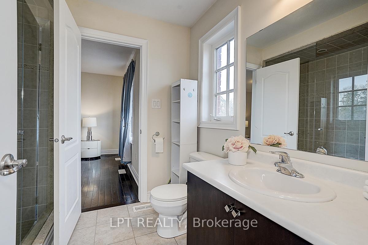 Photo 27 of 116 Dunlop Street, Richmond Hill, Crosby — HOMEH