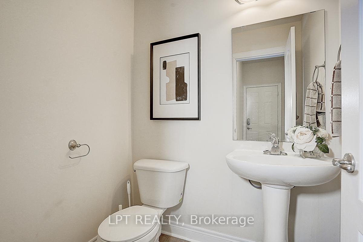 Photo 29 of 116 Dunlop Street, Richmond Hill, Crosby — HOMEH