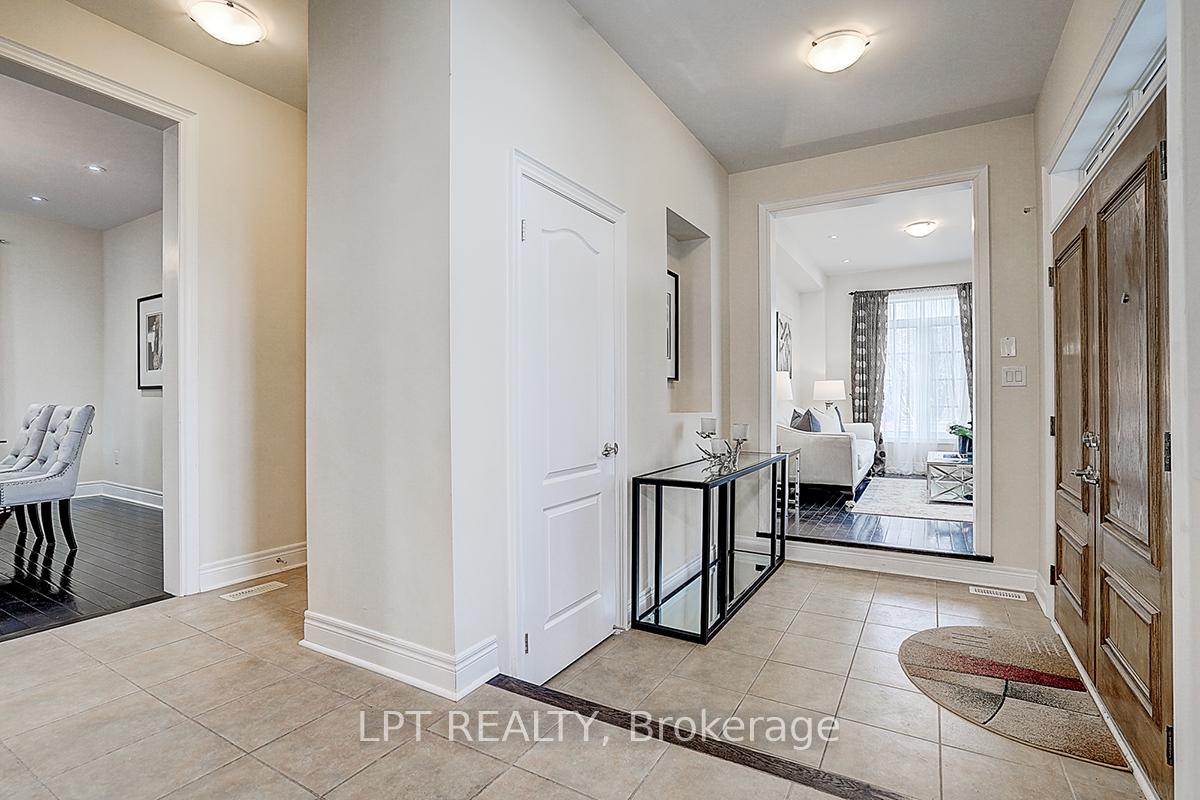 Photo 31 of 116 Dunlop Street, Richmond Hill, Crosby — HOMEH