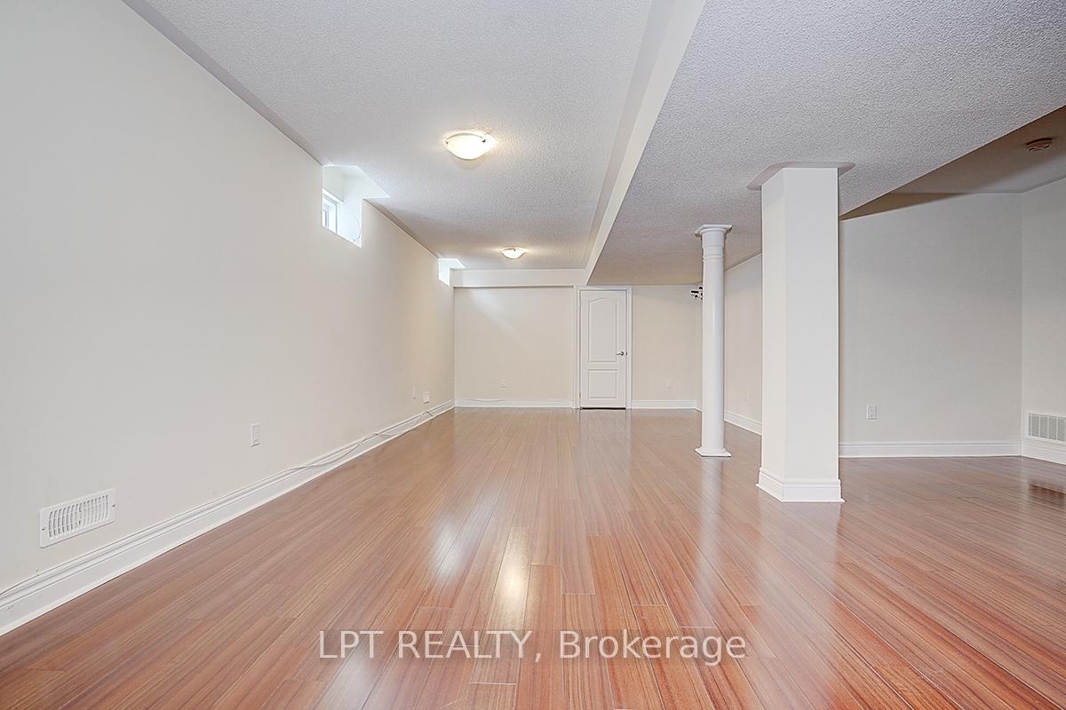 Photo 33 of 116 Dunlop Street, Richmond Hill, Crosby — HOMEH