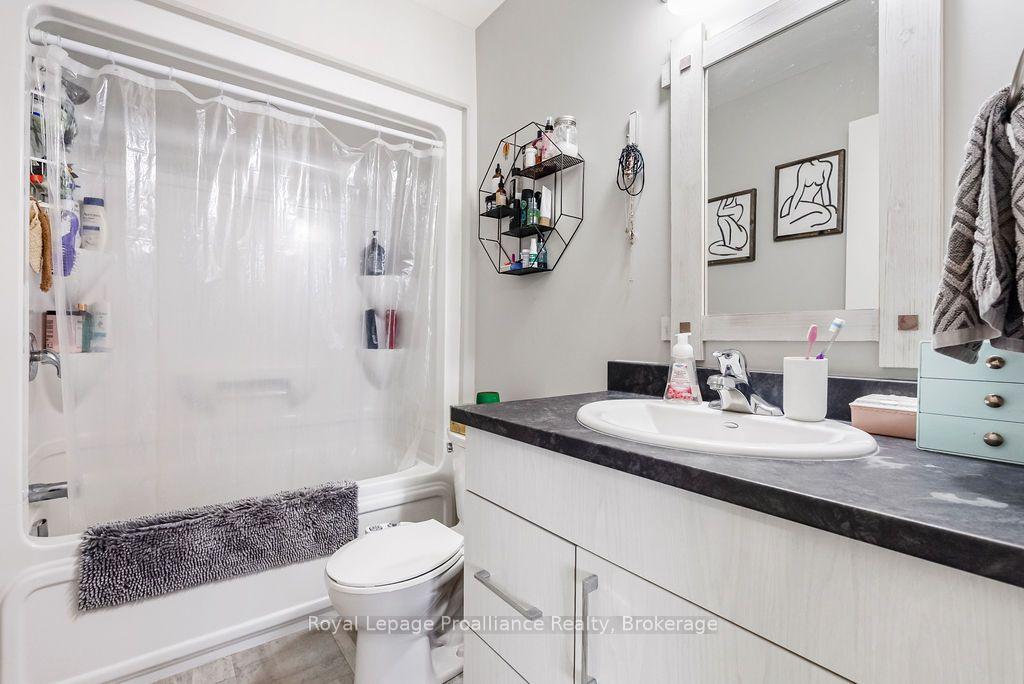 Photo 20 of 17 Dewal Place, Belleville, Belleville Ward — HOMEH
