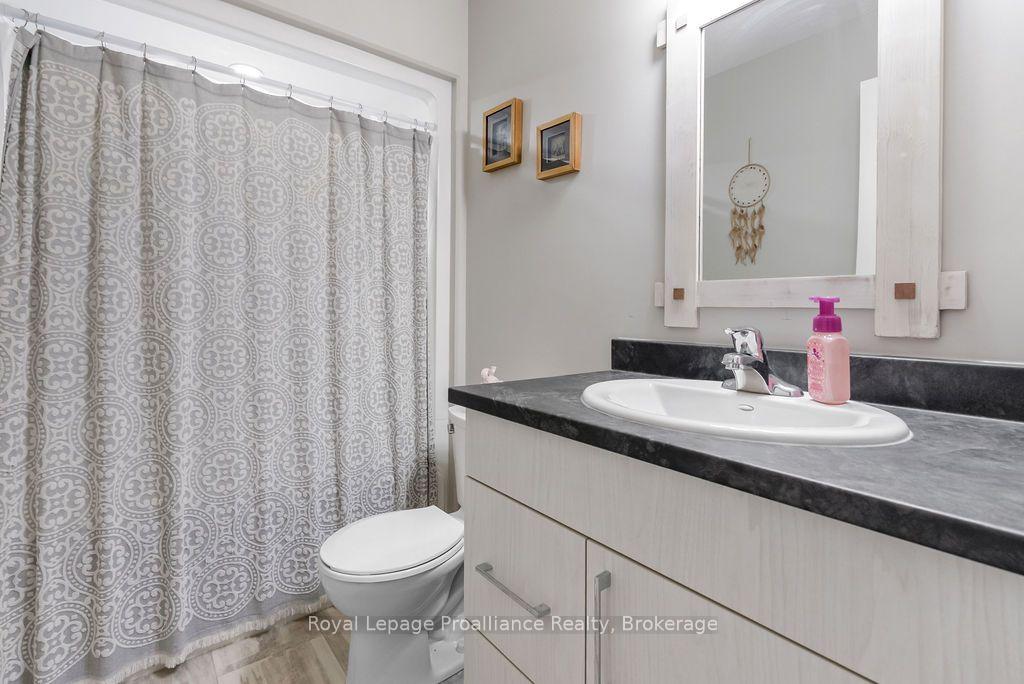 Photo 22 of 17 Dewal Place, Belleville, Belleville Ward — HOMEH