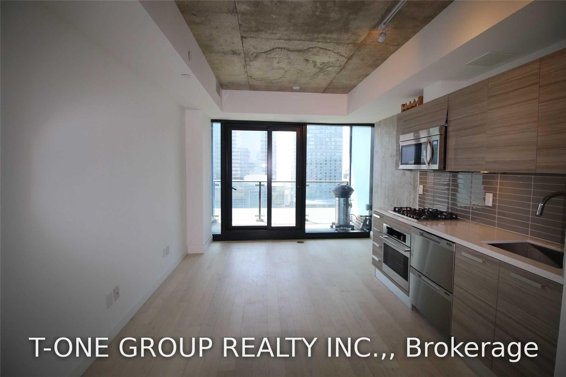 Photo 4 of Unit 1706, 224 King Street W, Toronto, Waterfront Communities — HOMEH